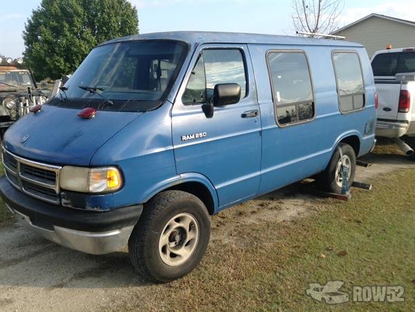 1994 DODGE Ram Van