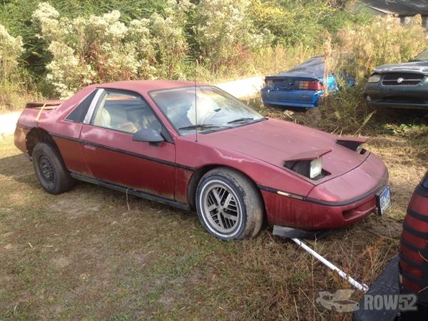 1987 PONTIAC Fiero