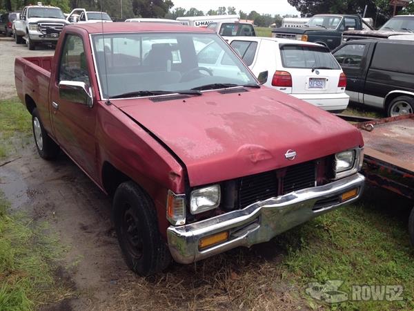 1995 NISSAN Pickup