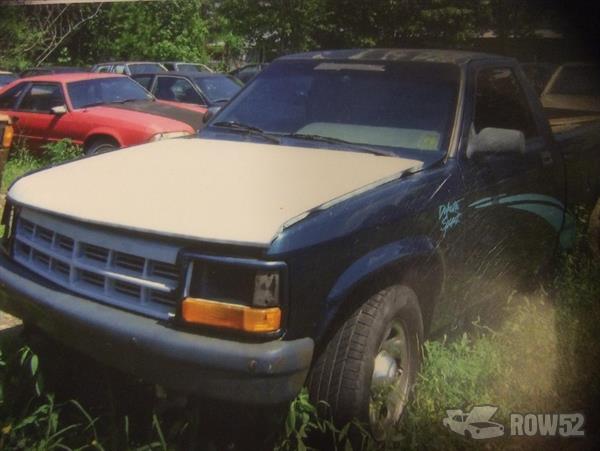 1995 DODGE Dakota