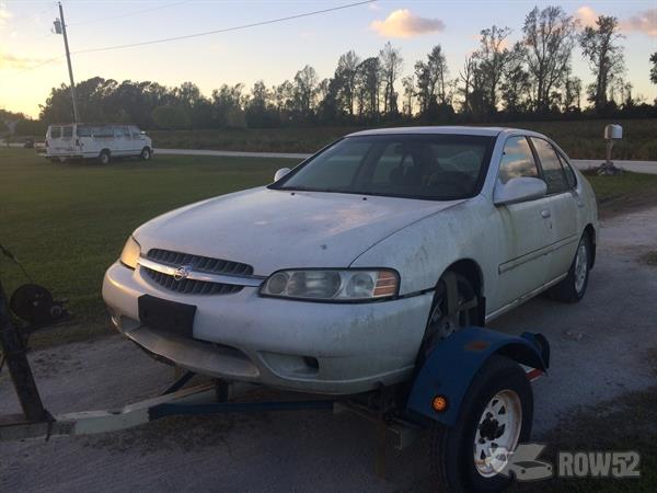 2000 NISSAN Altima