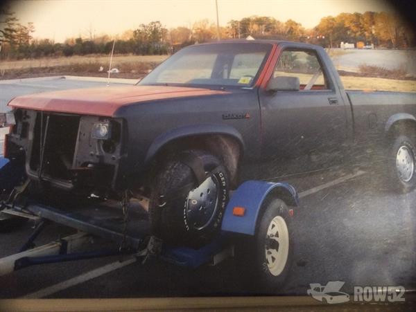 1988 DODGE Dakota