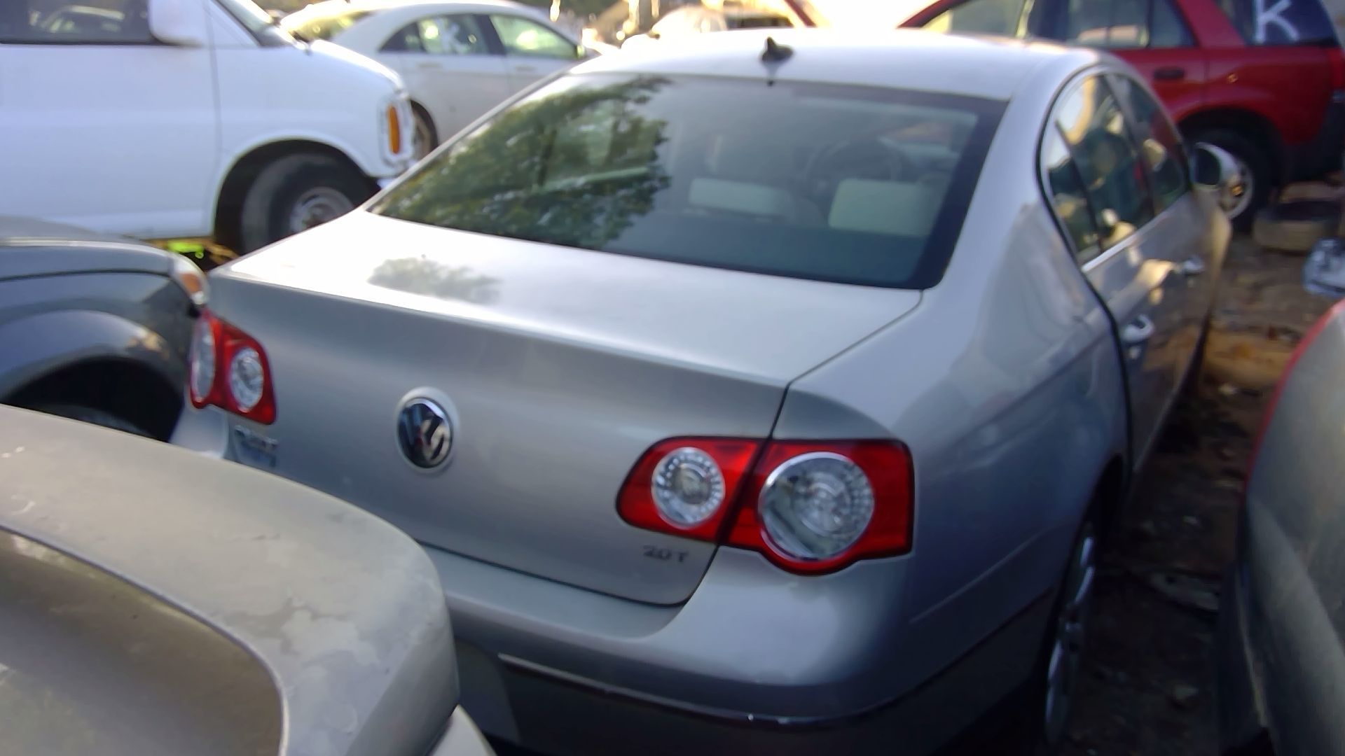 2010 VOLKSWAGEN Passat
