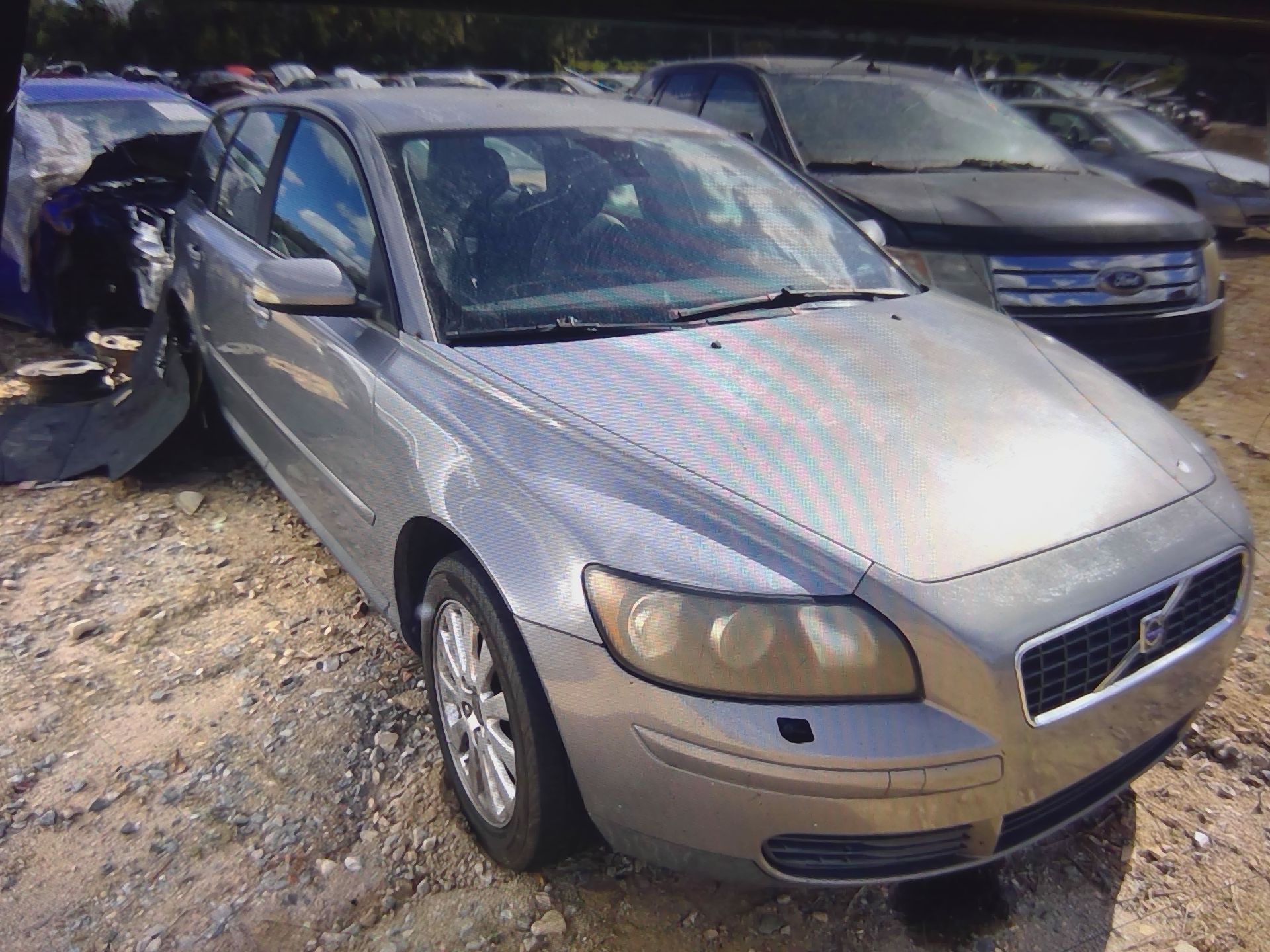 2005 VOLVO V50