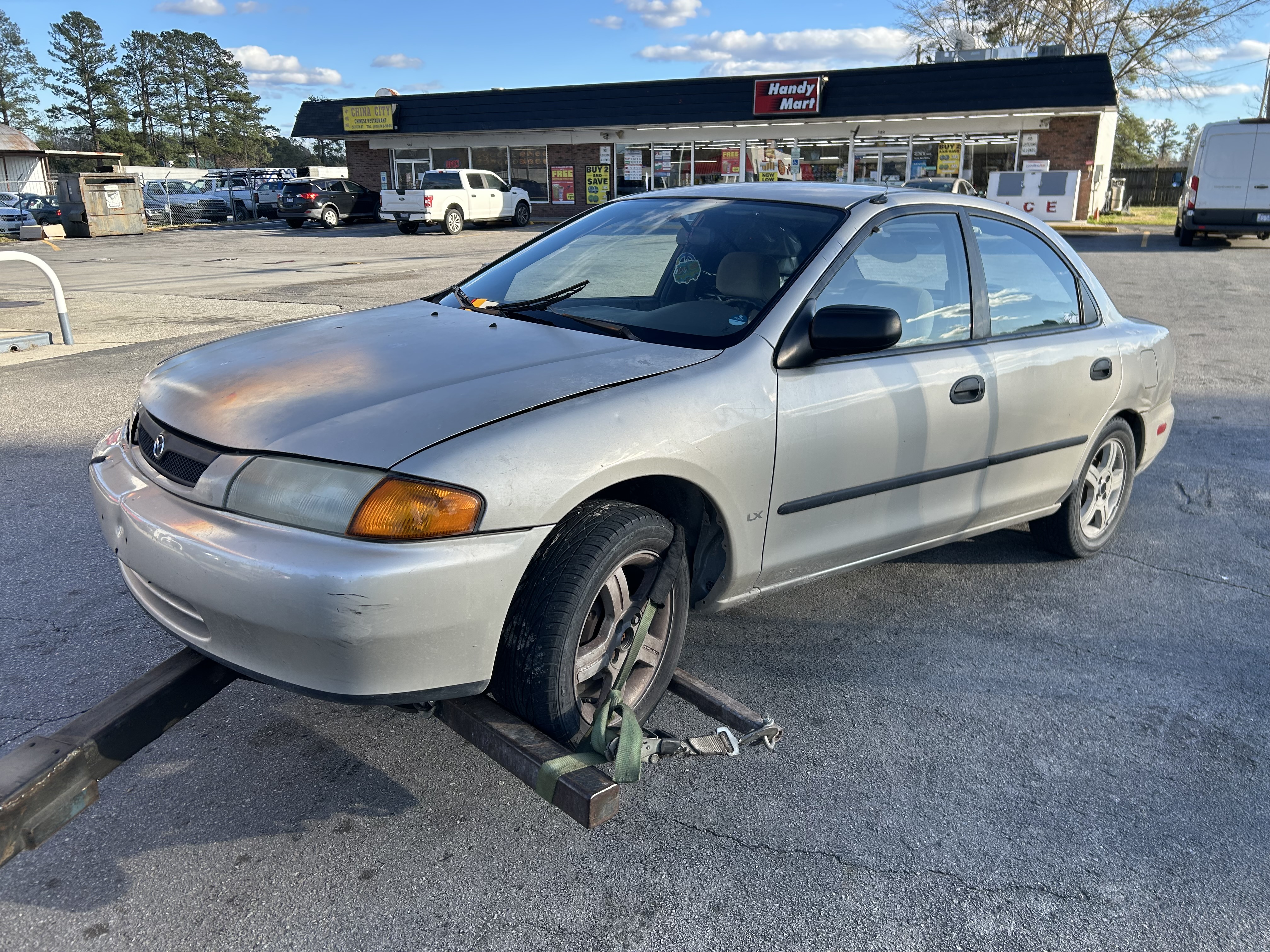 1998 MAZDA Protege