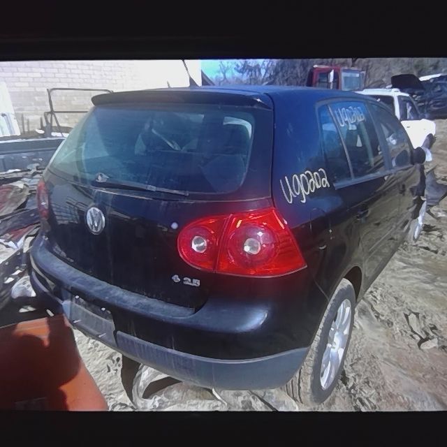 2009 VOLKSWAGEN Rabbit
