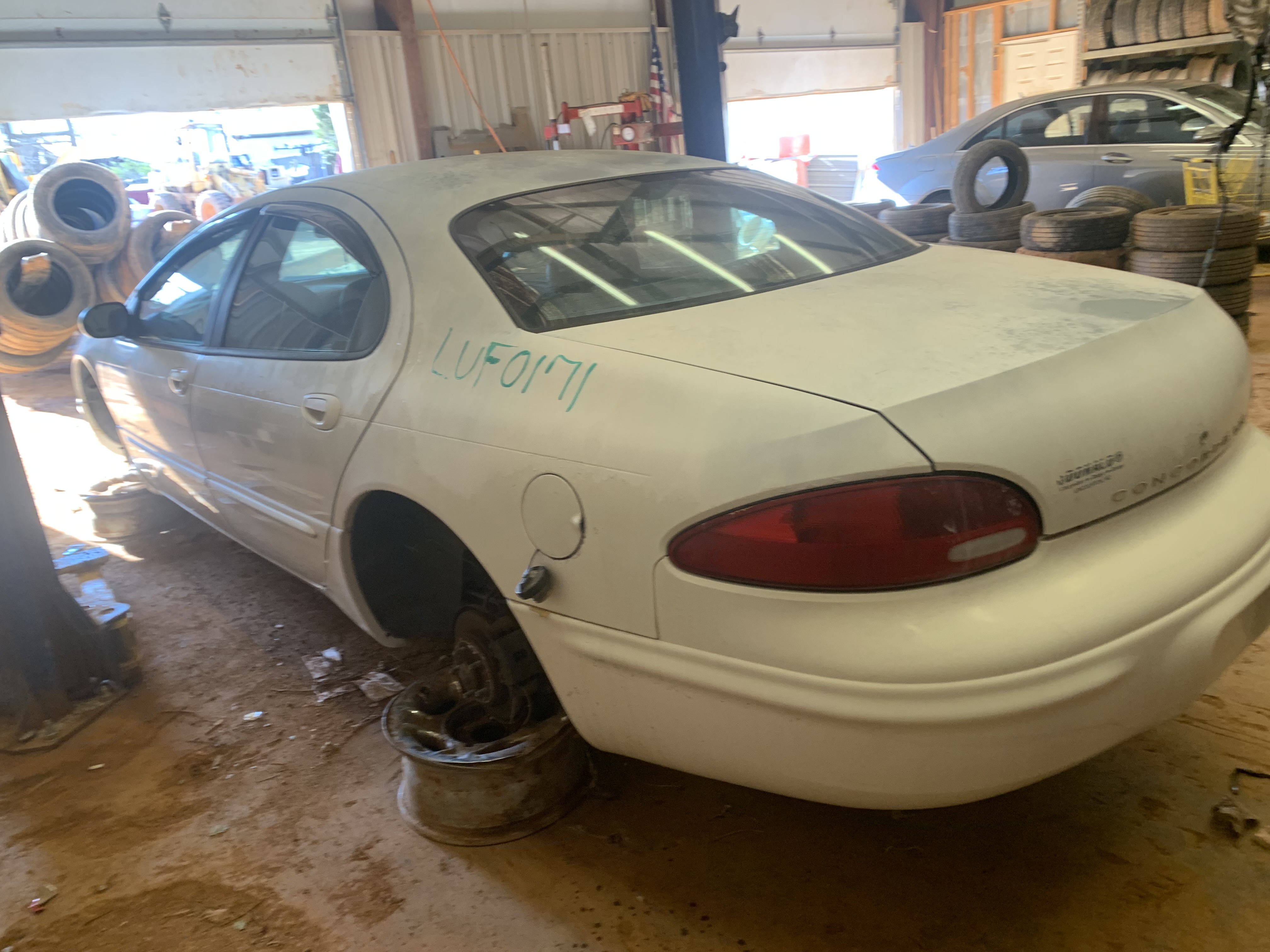 1999 CHRYSLER Concorde