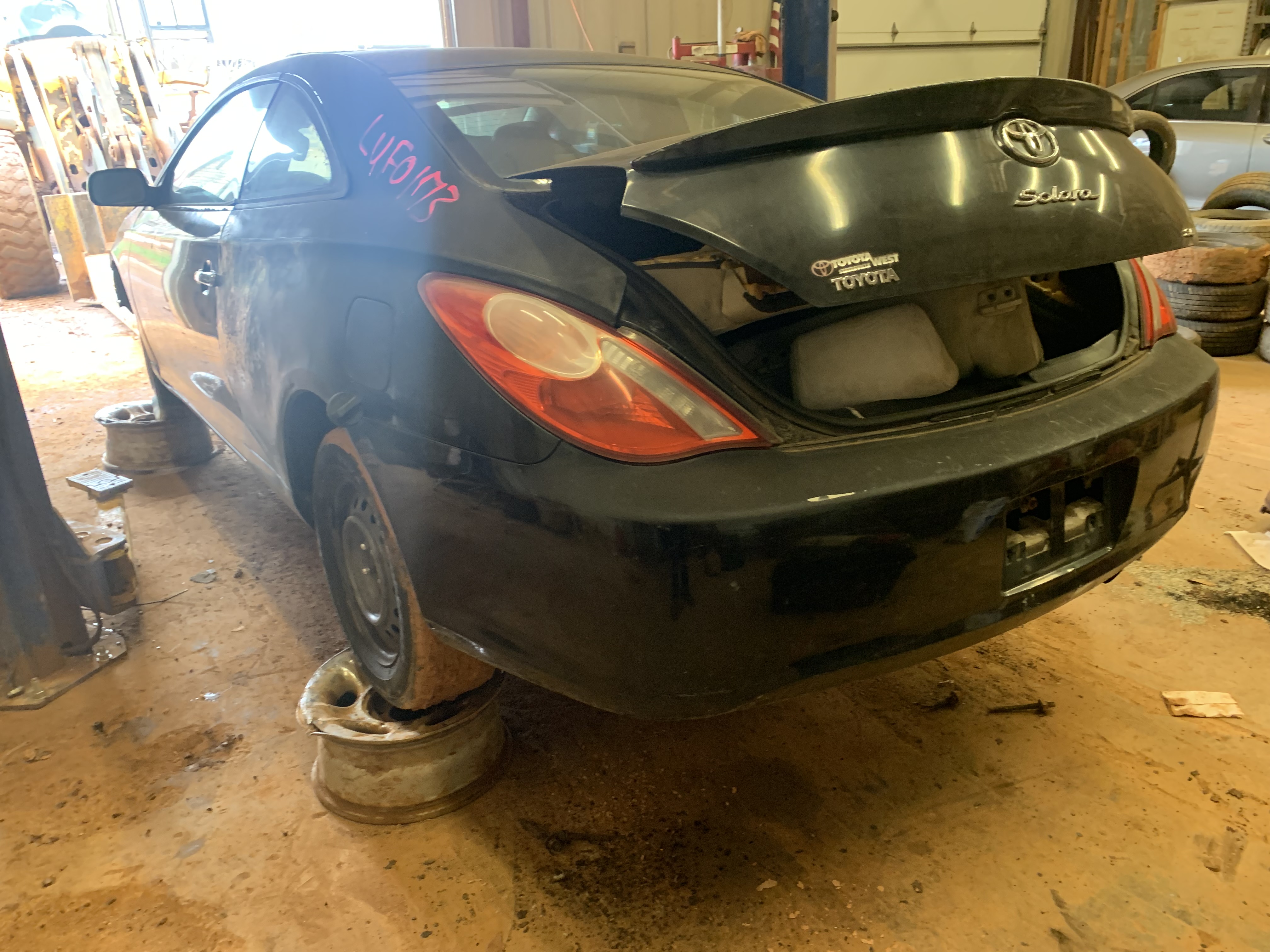 2004 TOYOTA Camry Solara