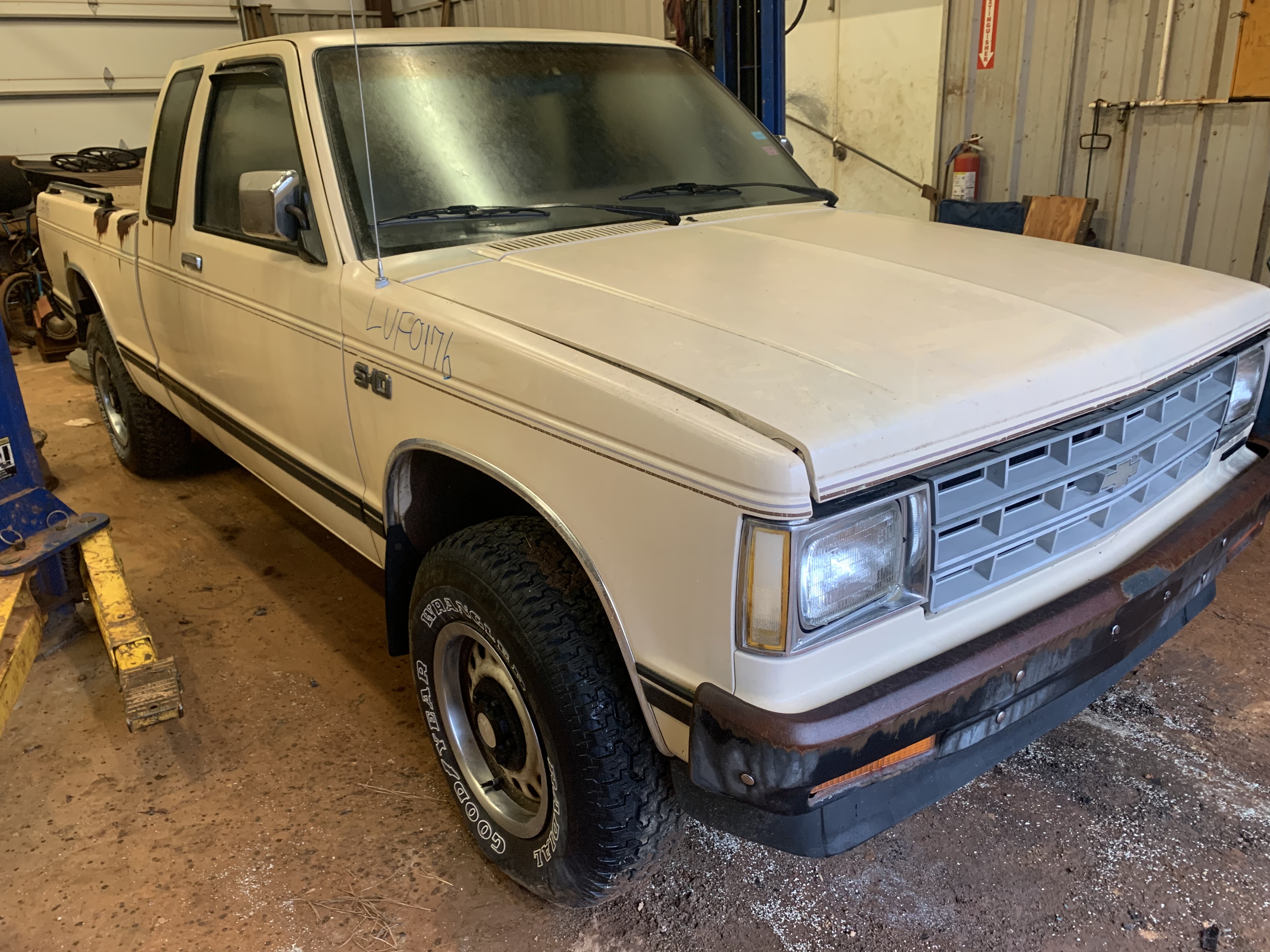 1984 CHEVROLET S-10 Pickup