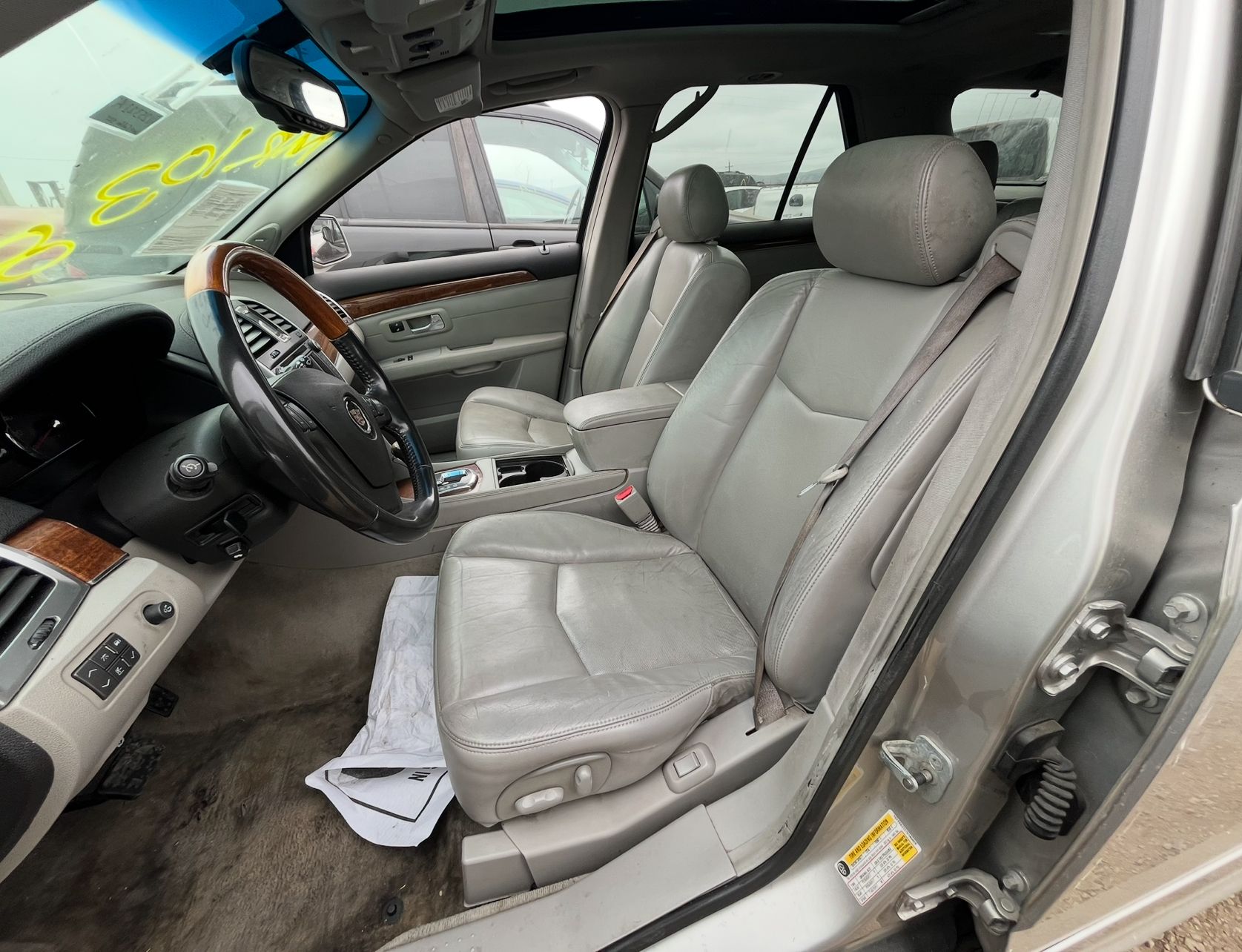 2007 CADILLAC Srx