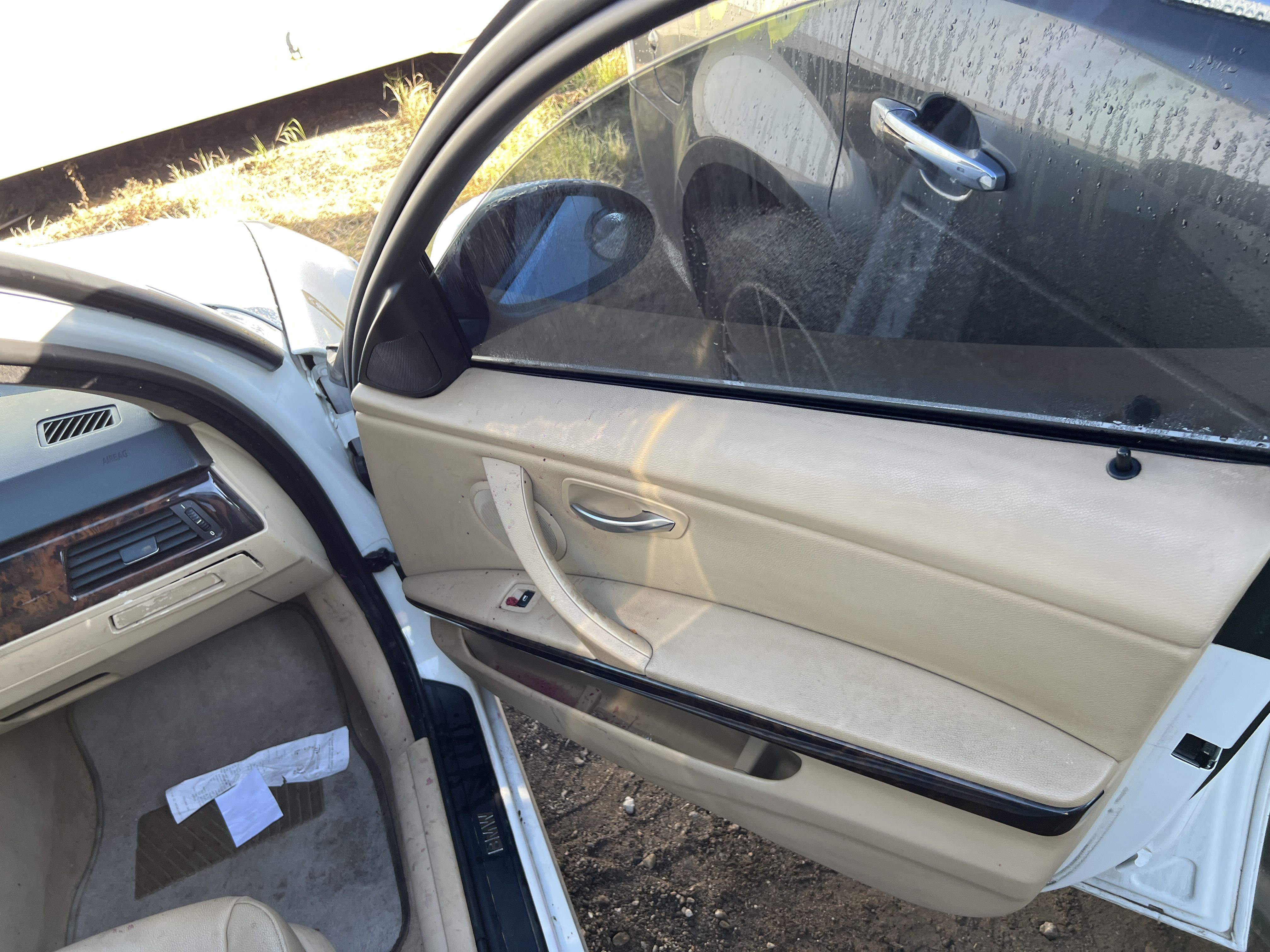2006 BMW 325i