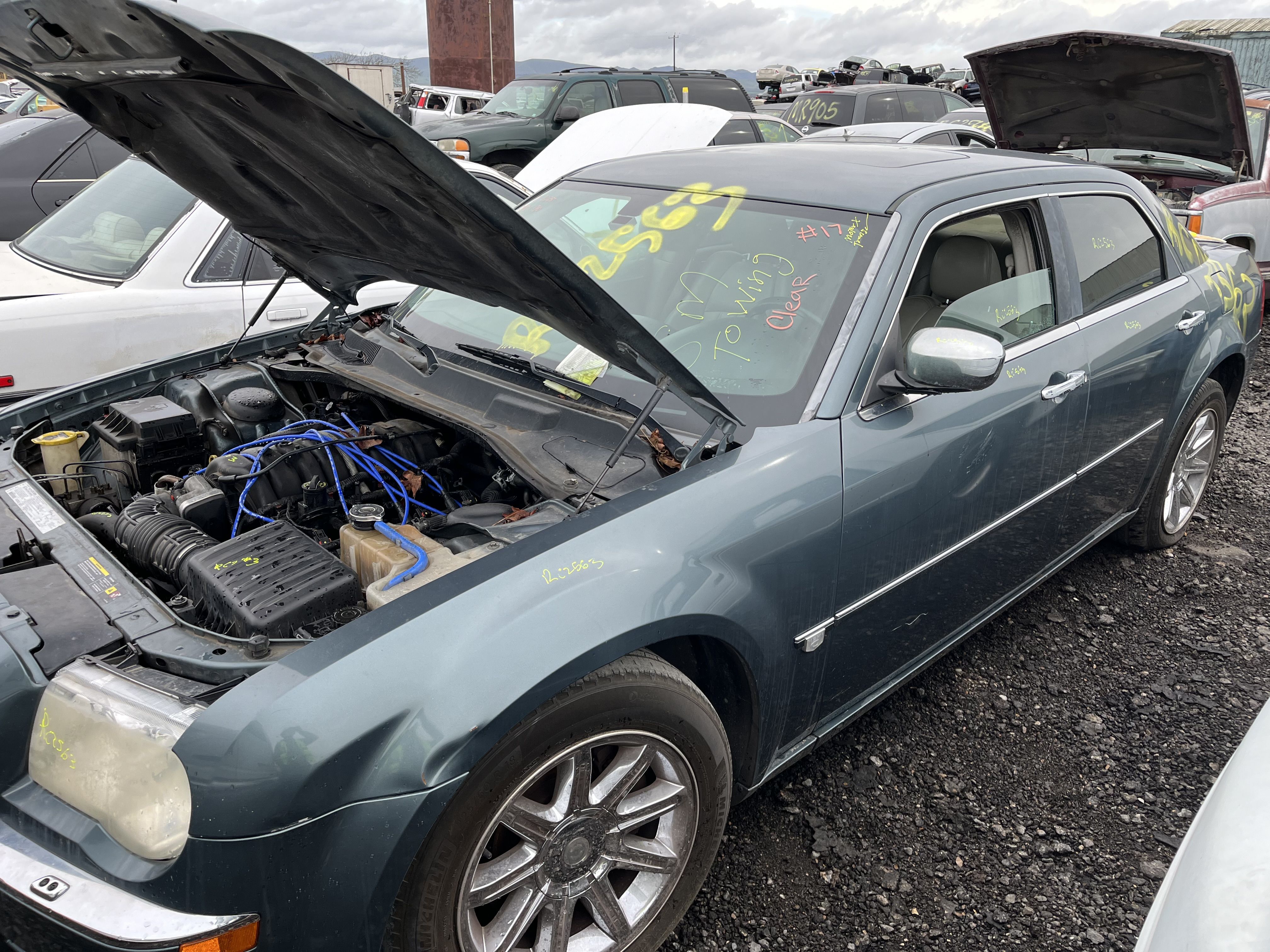 2005 CHRYSLER 300C