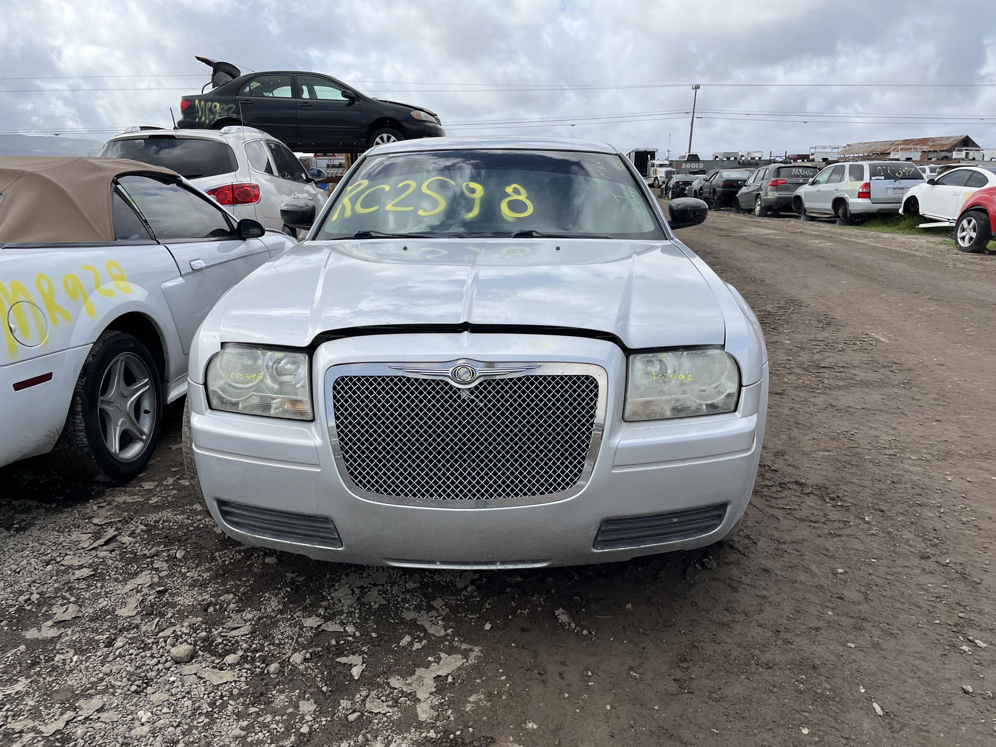 2005 CHRYSLER 300