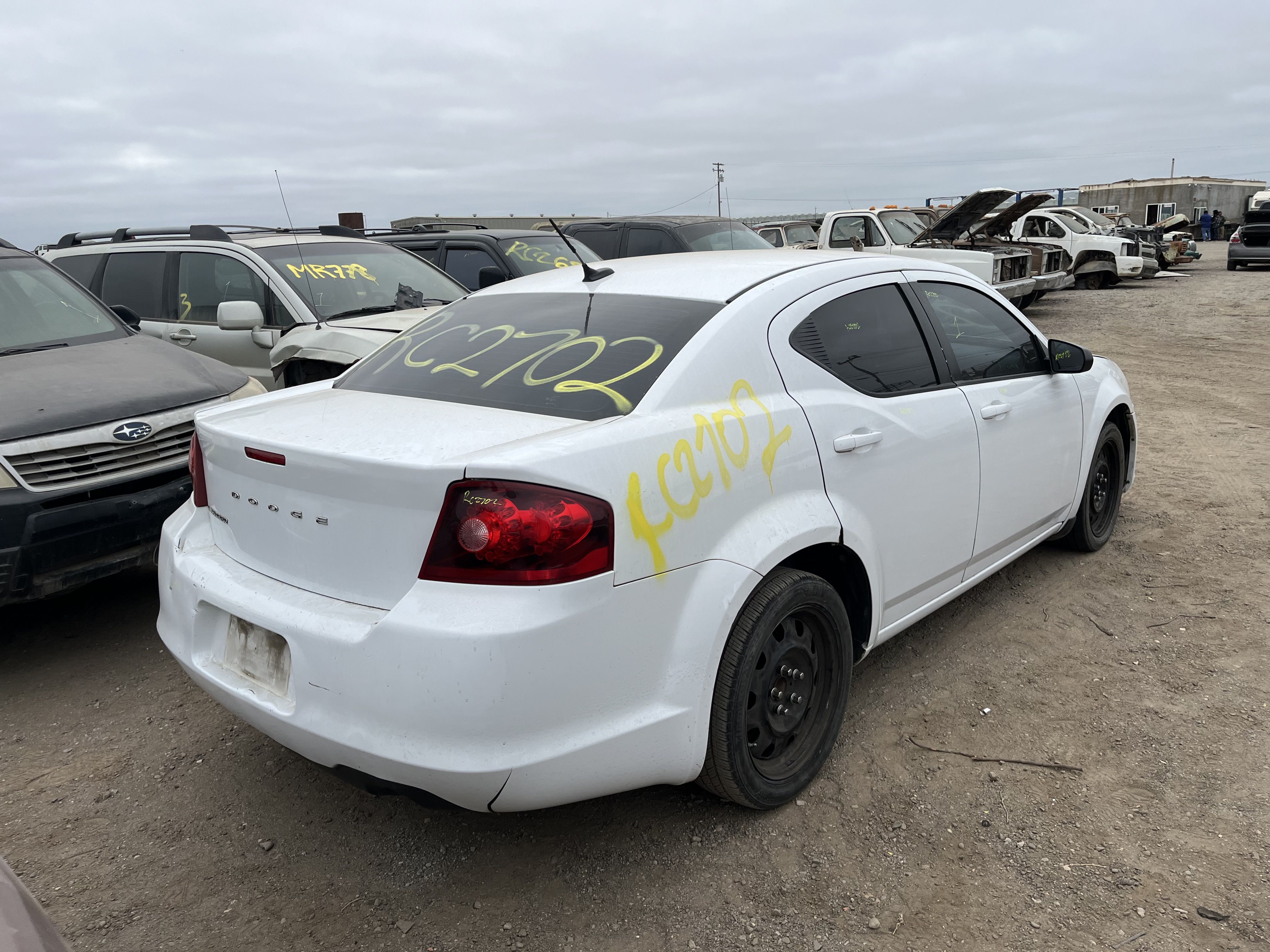 2012 DODGE Avenger