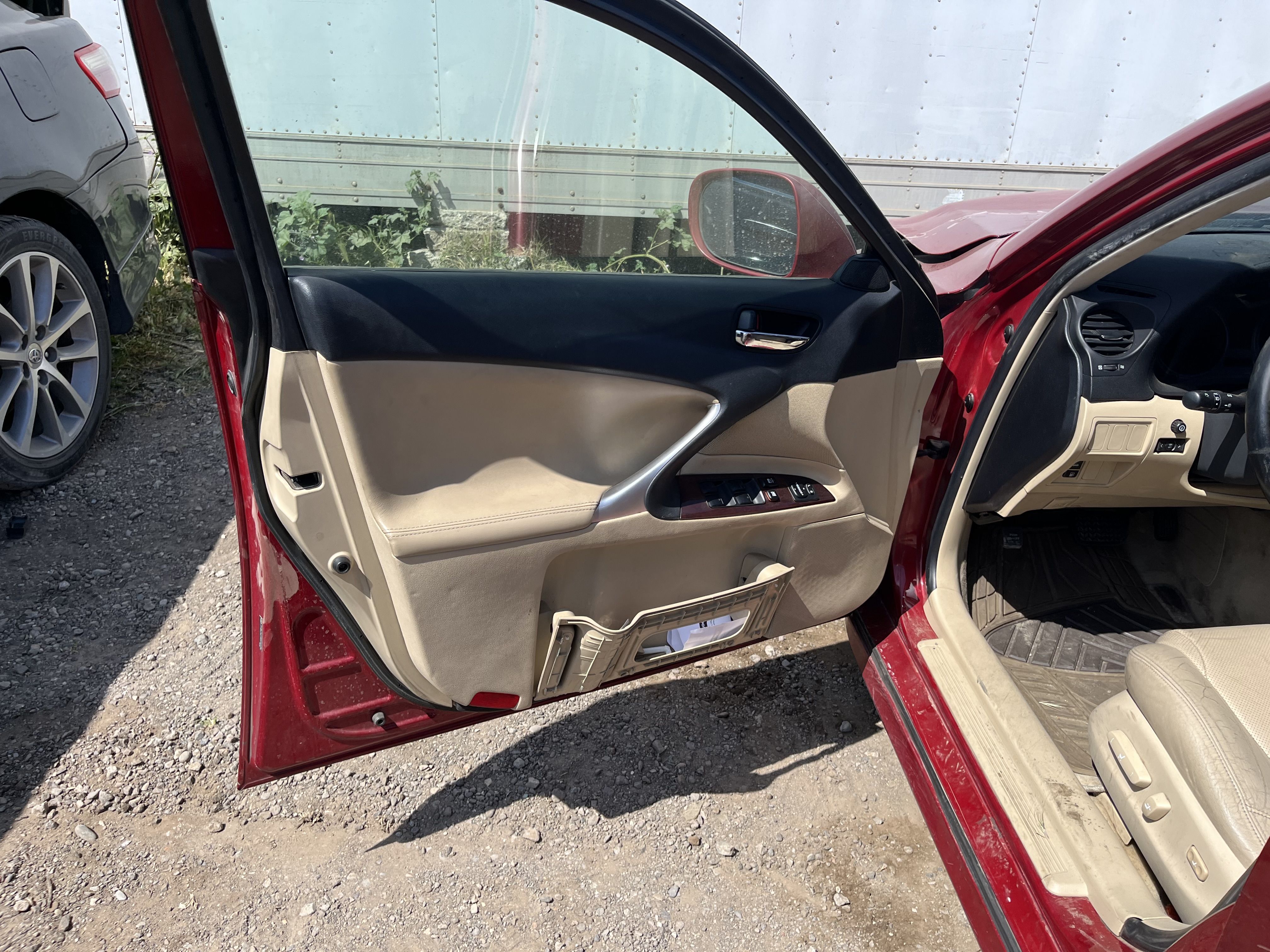 2006 LEXUS Is