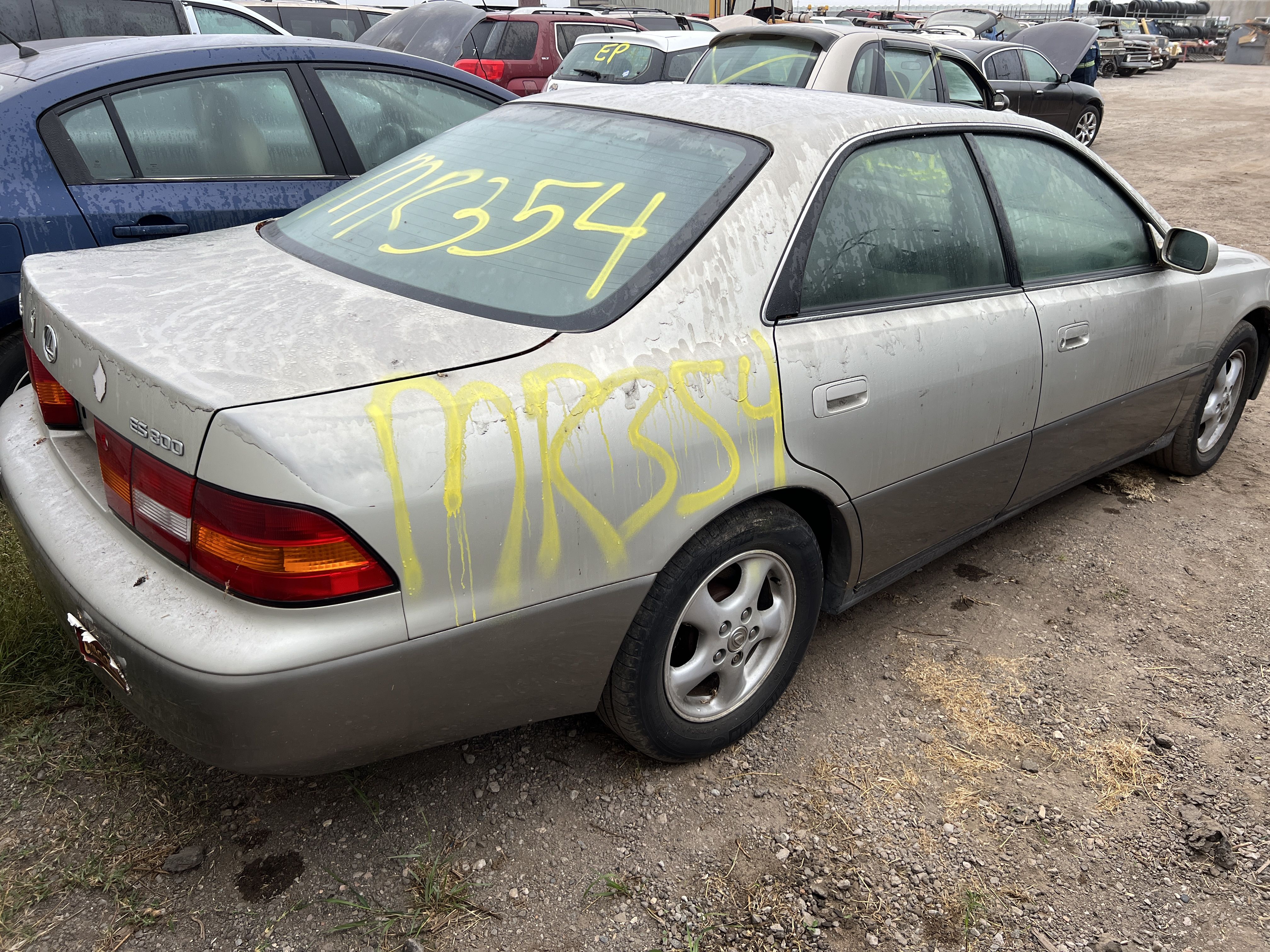 1999 LEXUS ES