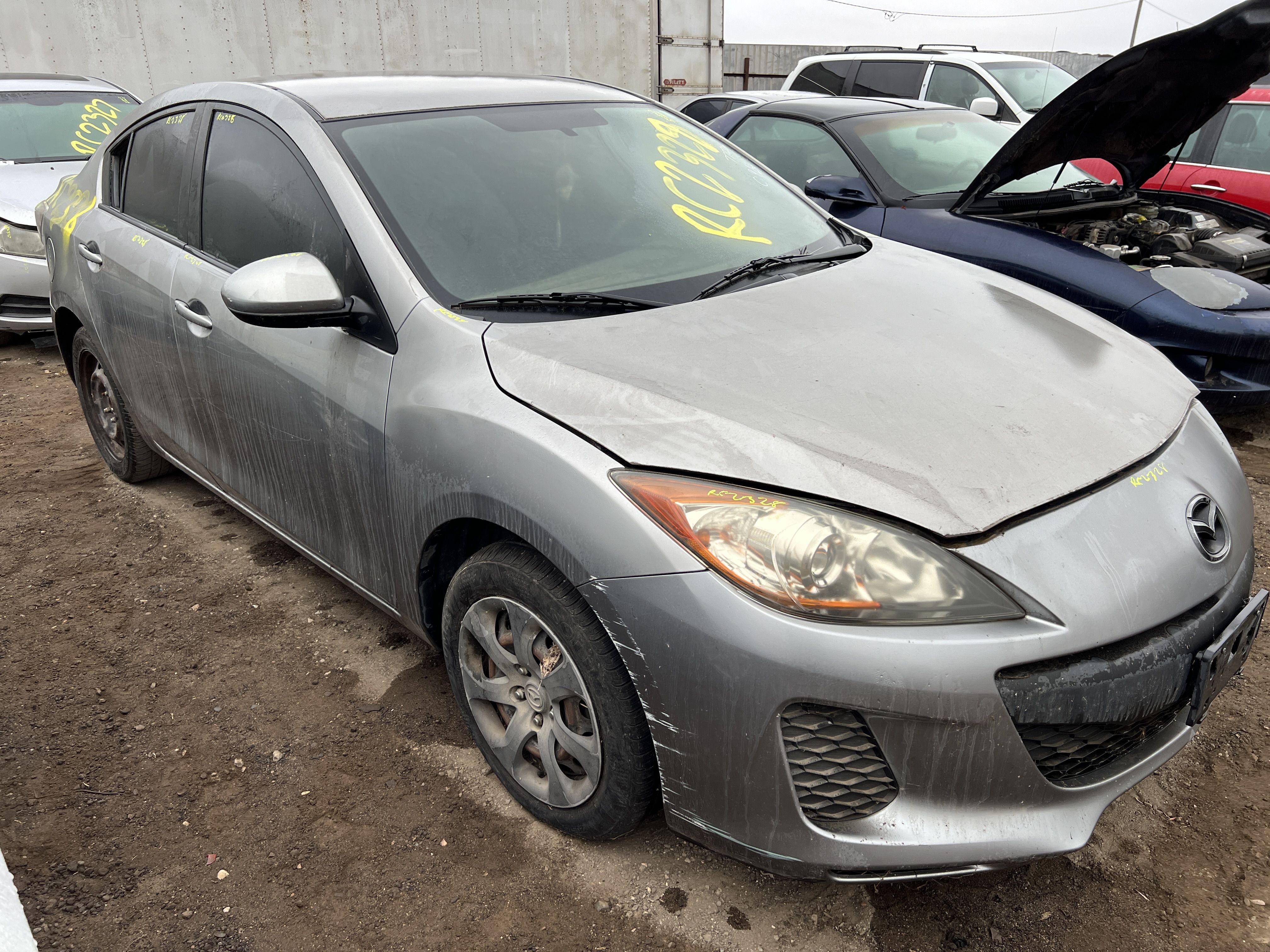 2013 MAZDA Mazda3