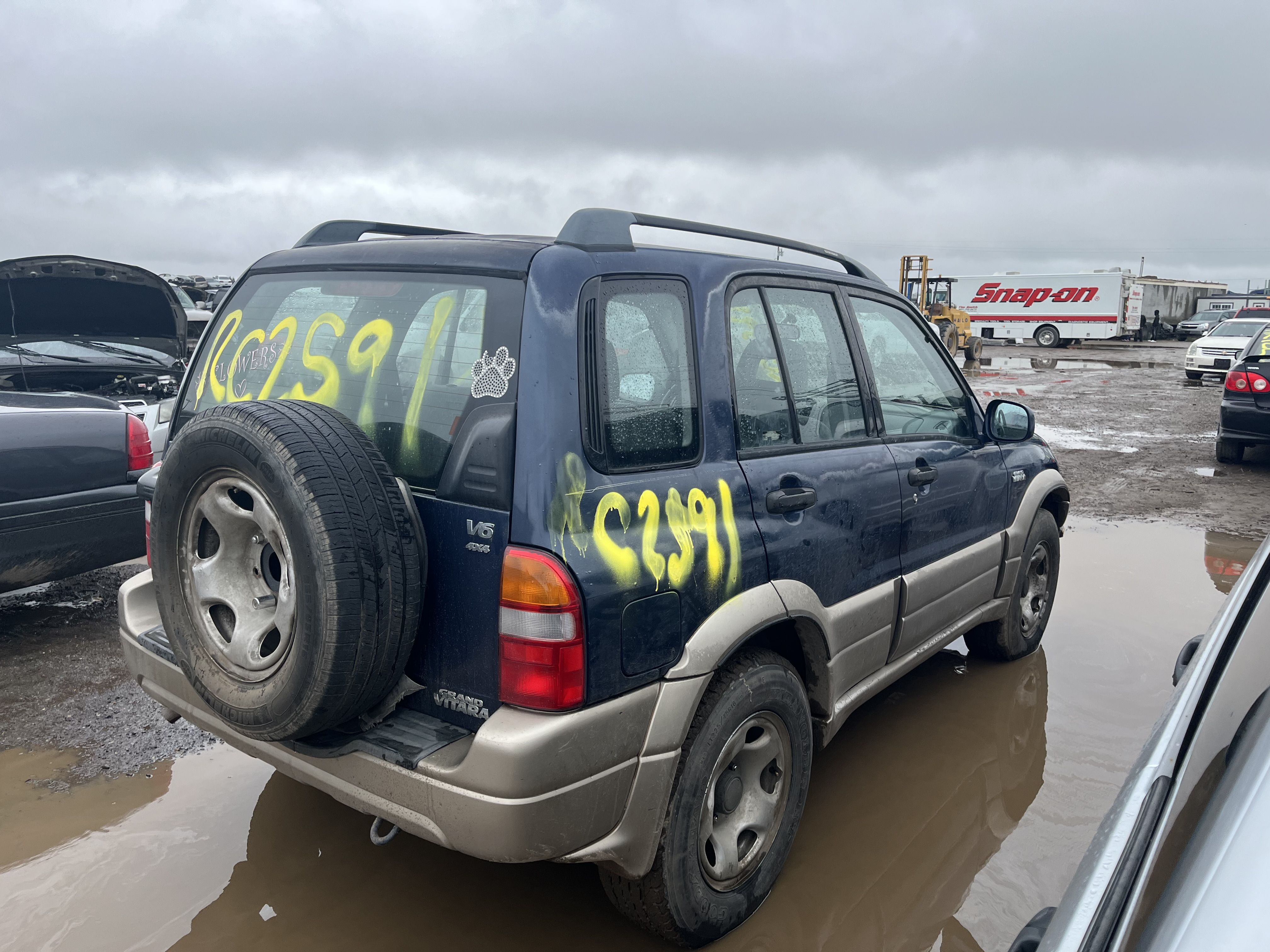 2001 SUZUKI Grand Vitara