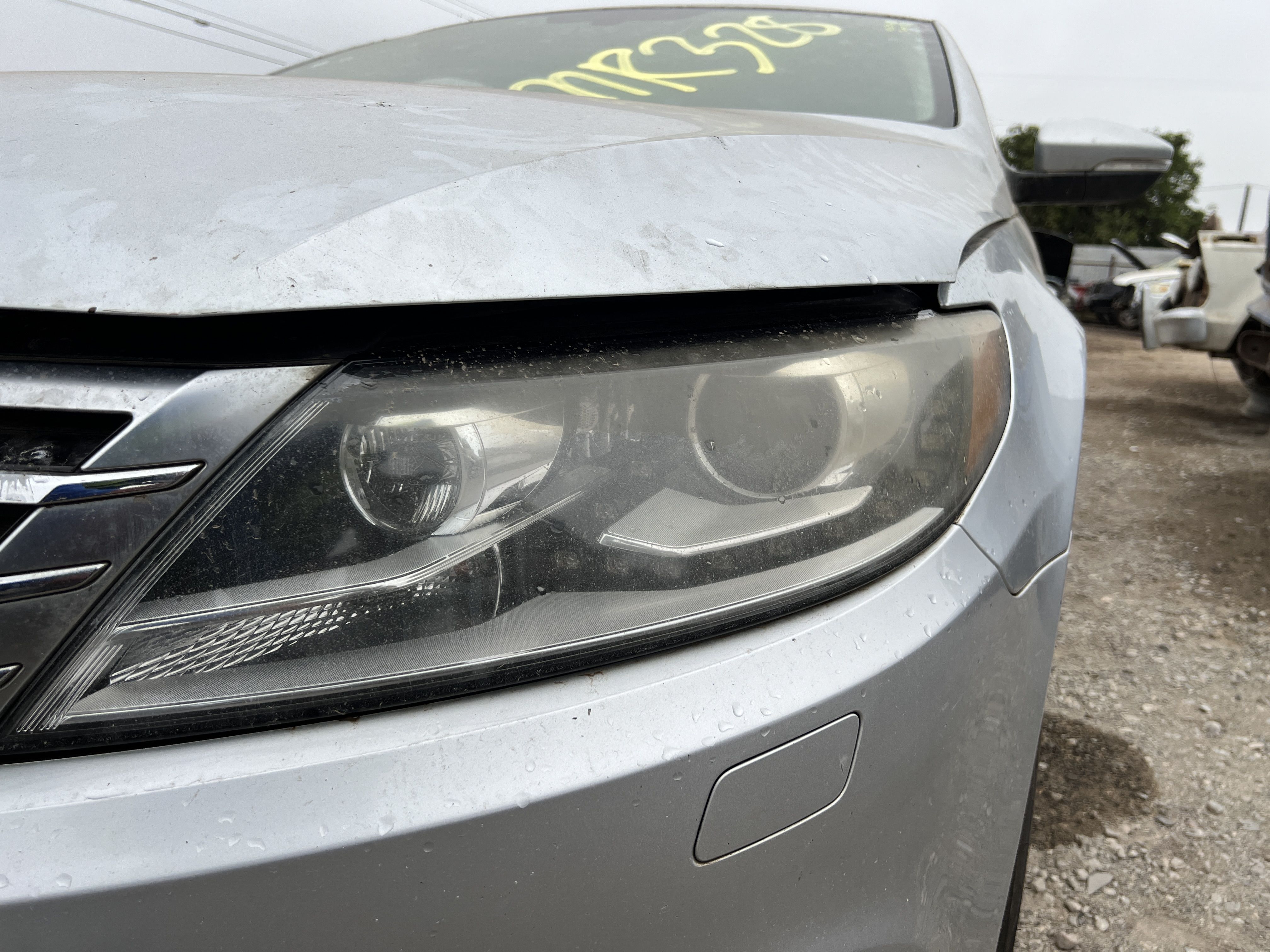 2013 VOLKSWAGEN Passat