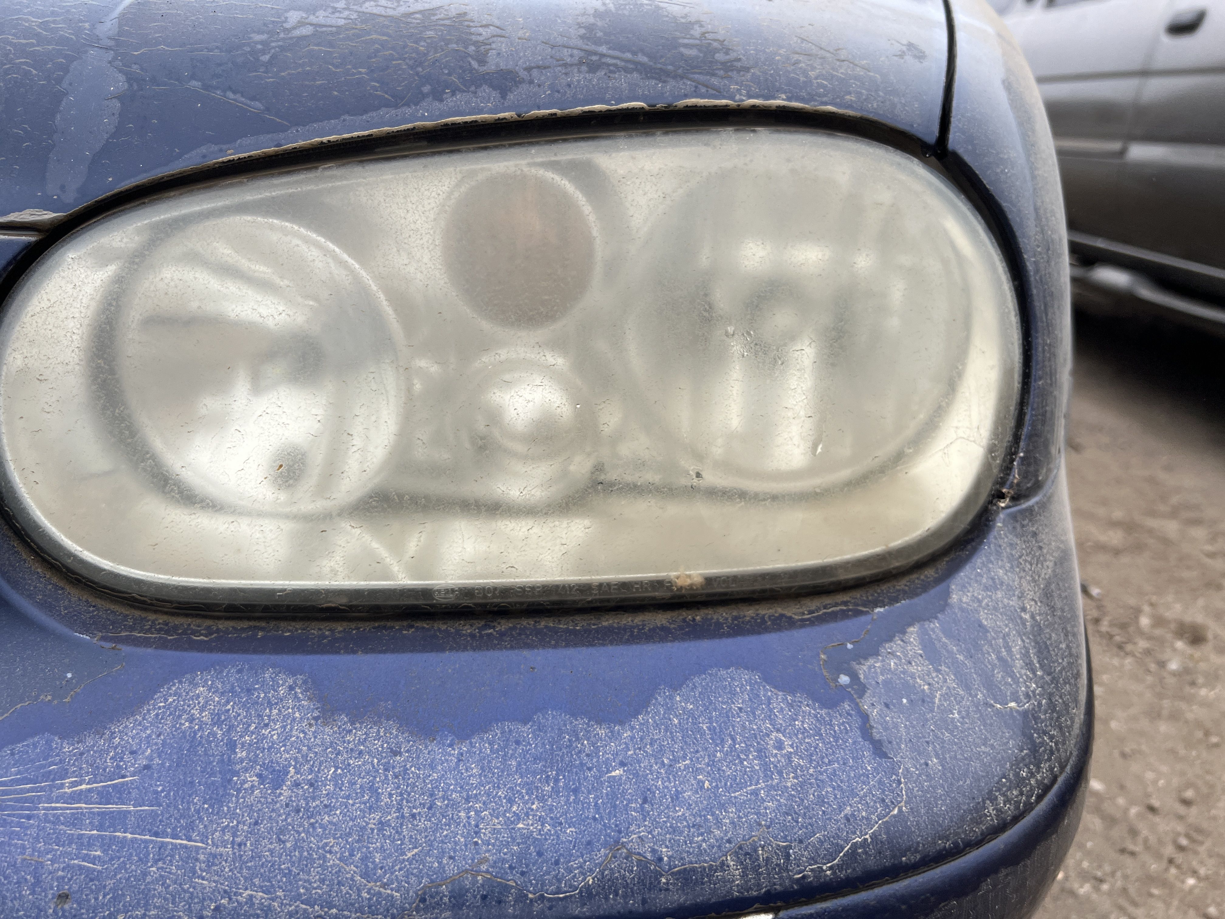 1999 VOLKSWAGEN Golf