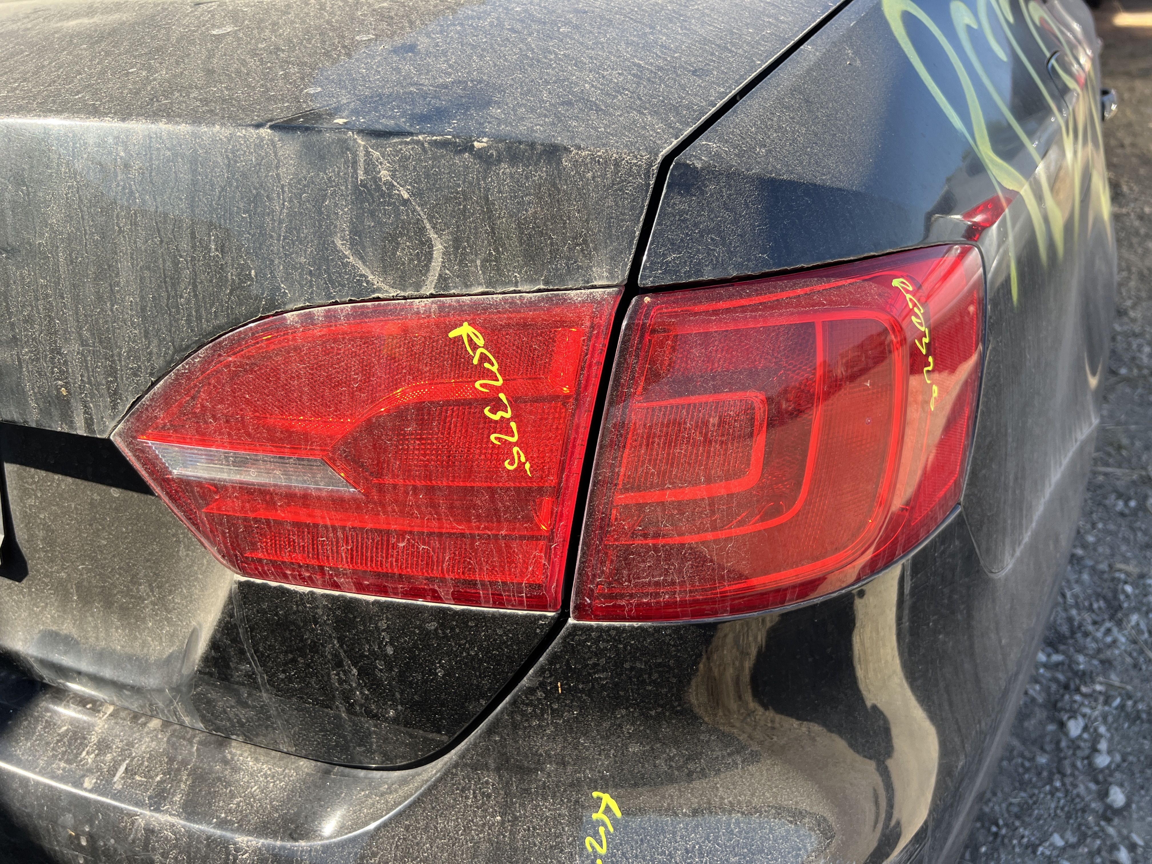 2012 VOLKSWAGEN Jetta