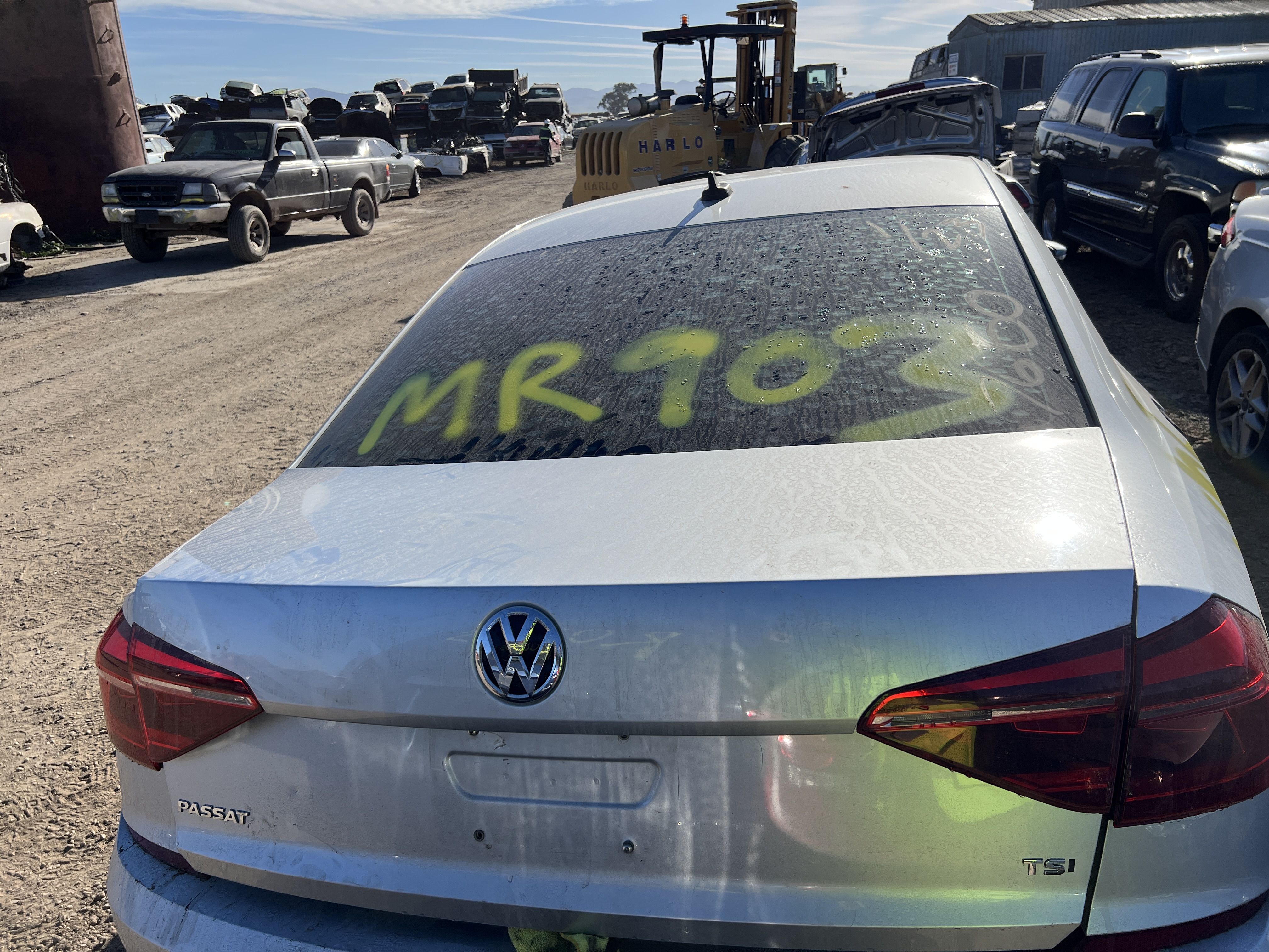 2019 VOLKSWAGEN Passat