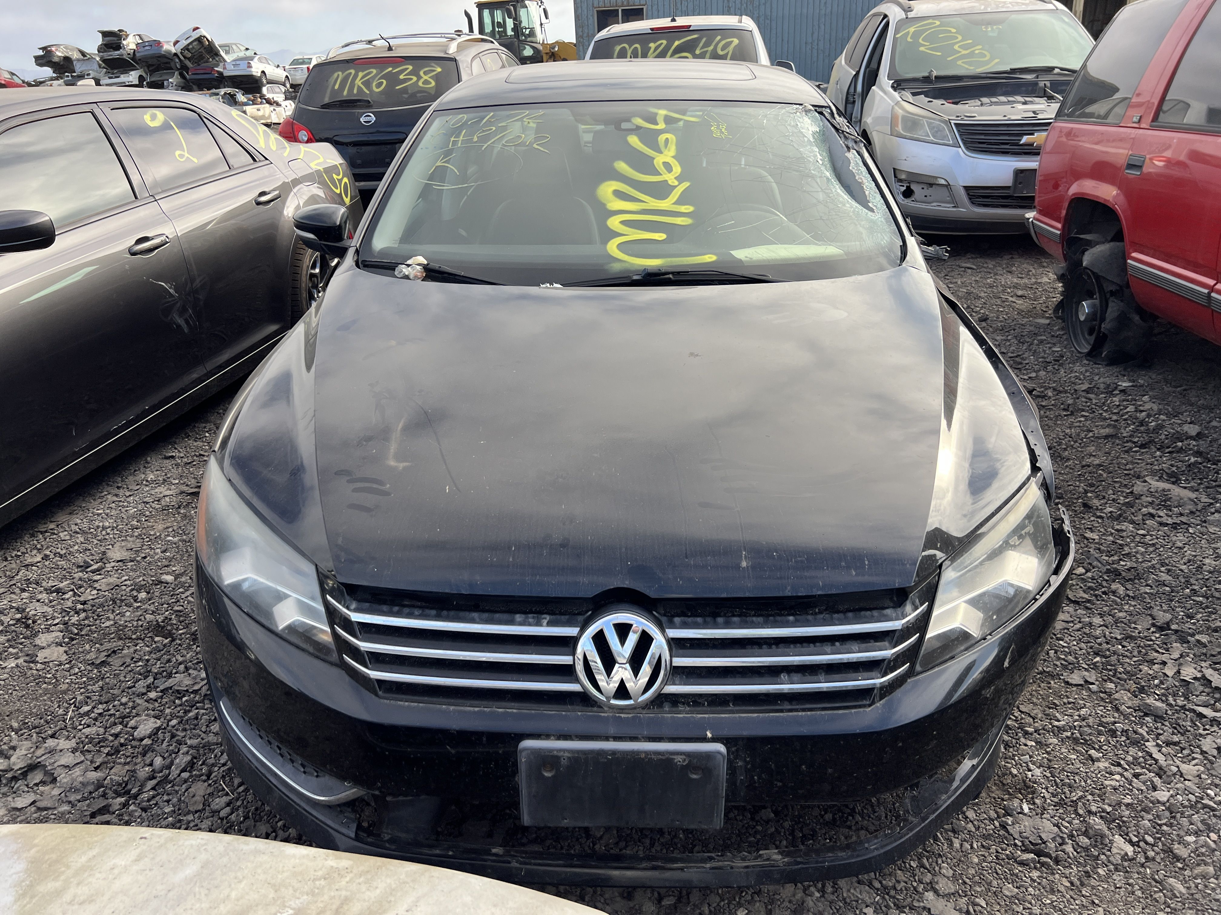 2014 VOLKSWAGEN Passat