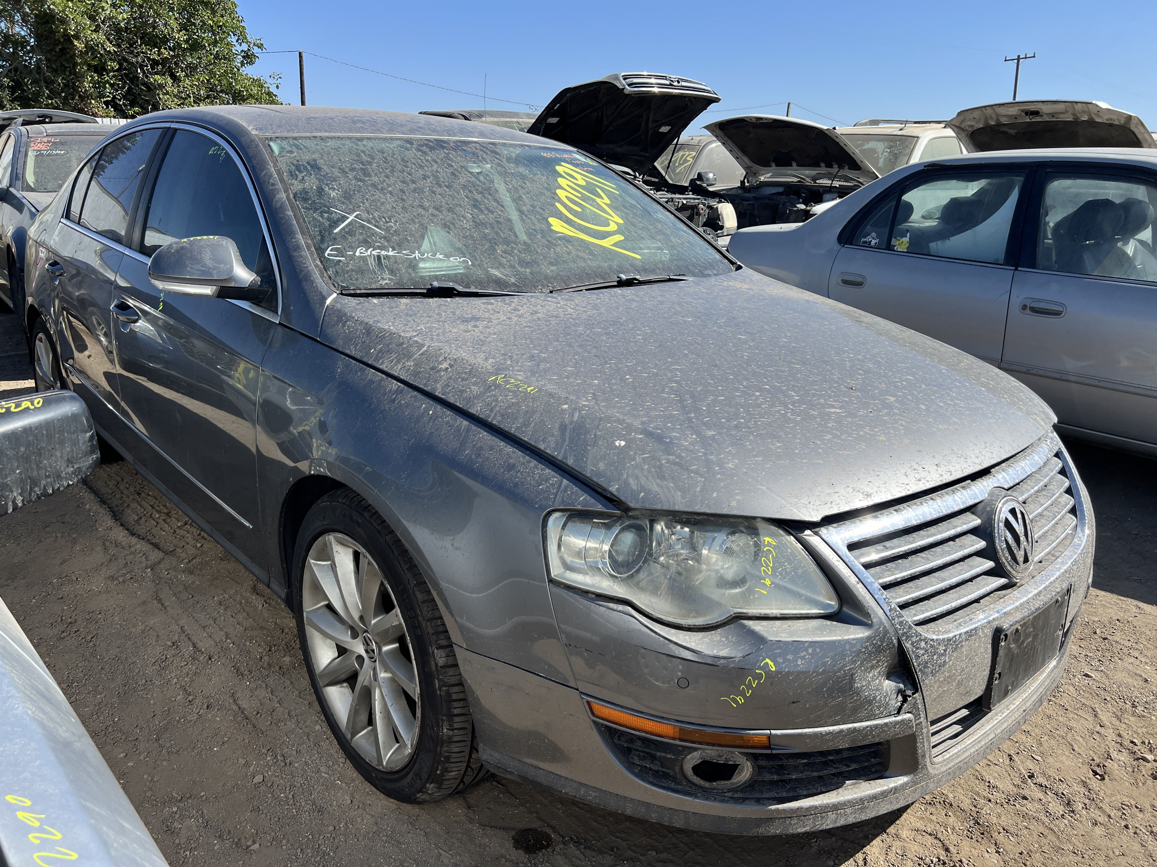 2008 VOLKSWAGEN Passat