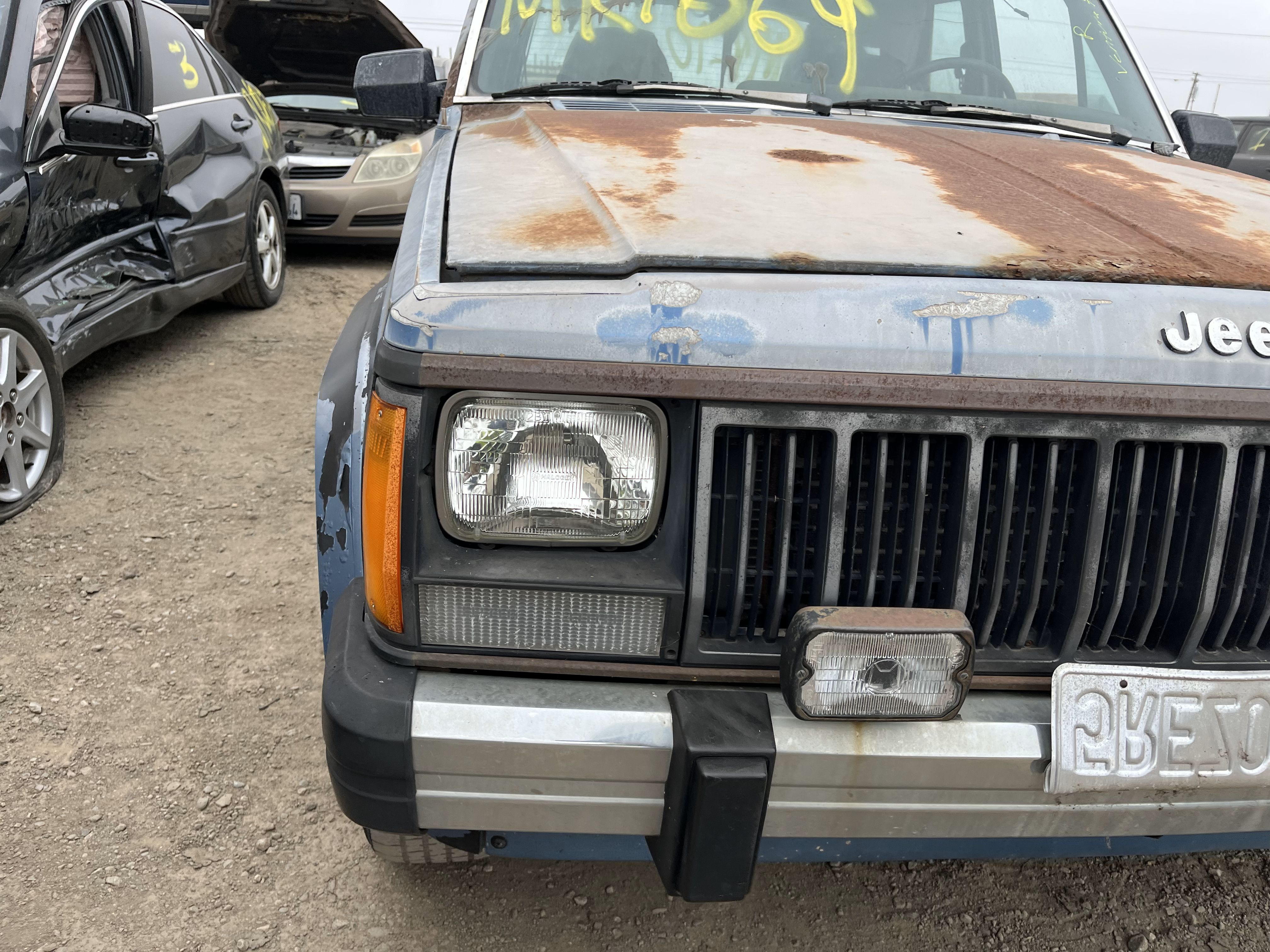 1990 JEEP Cherokee