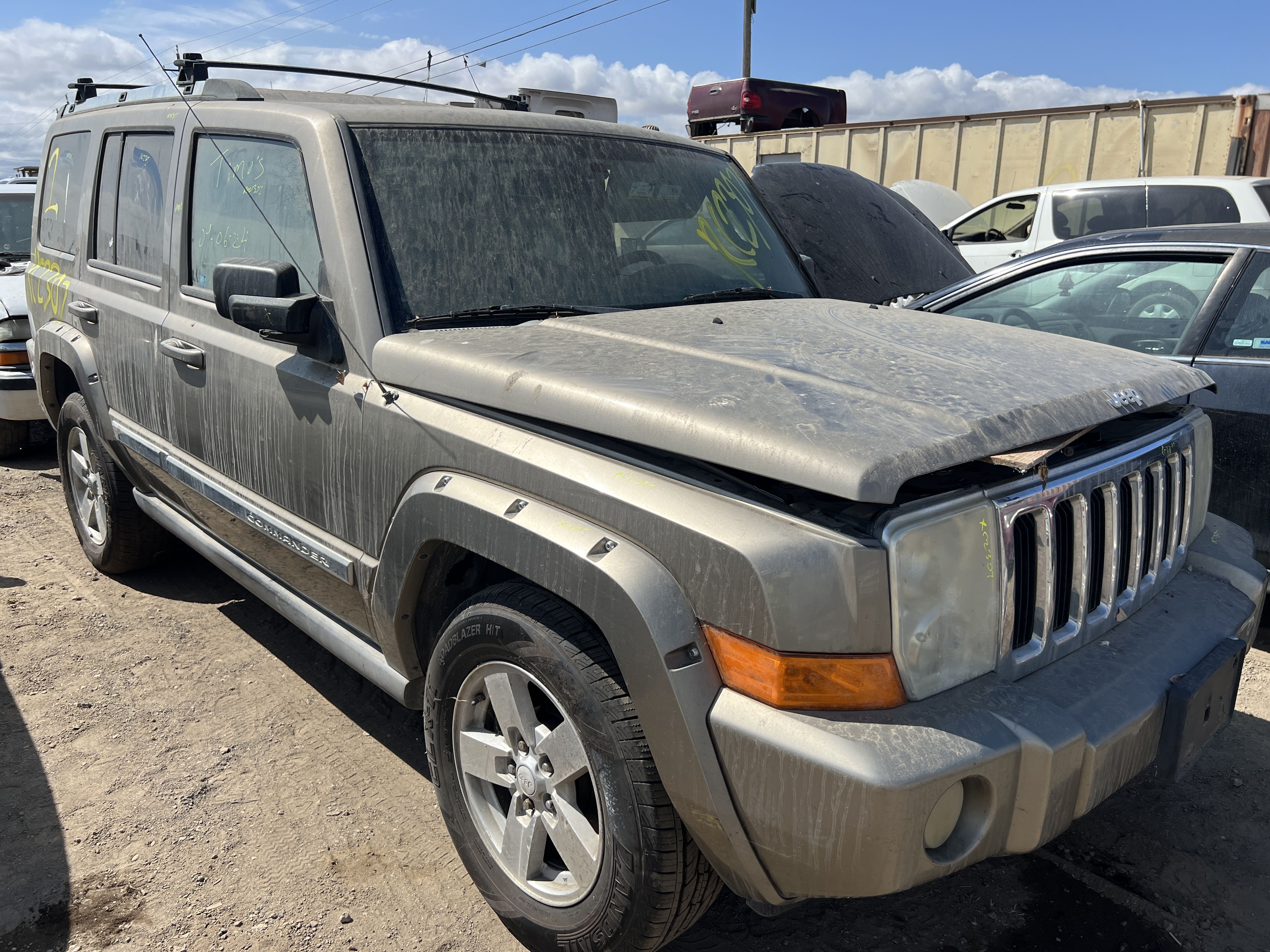 2006 JEEP Commander