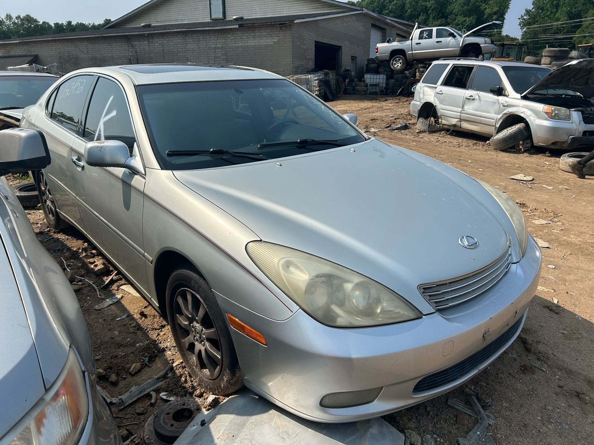 2004 LEXUS ES