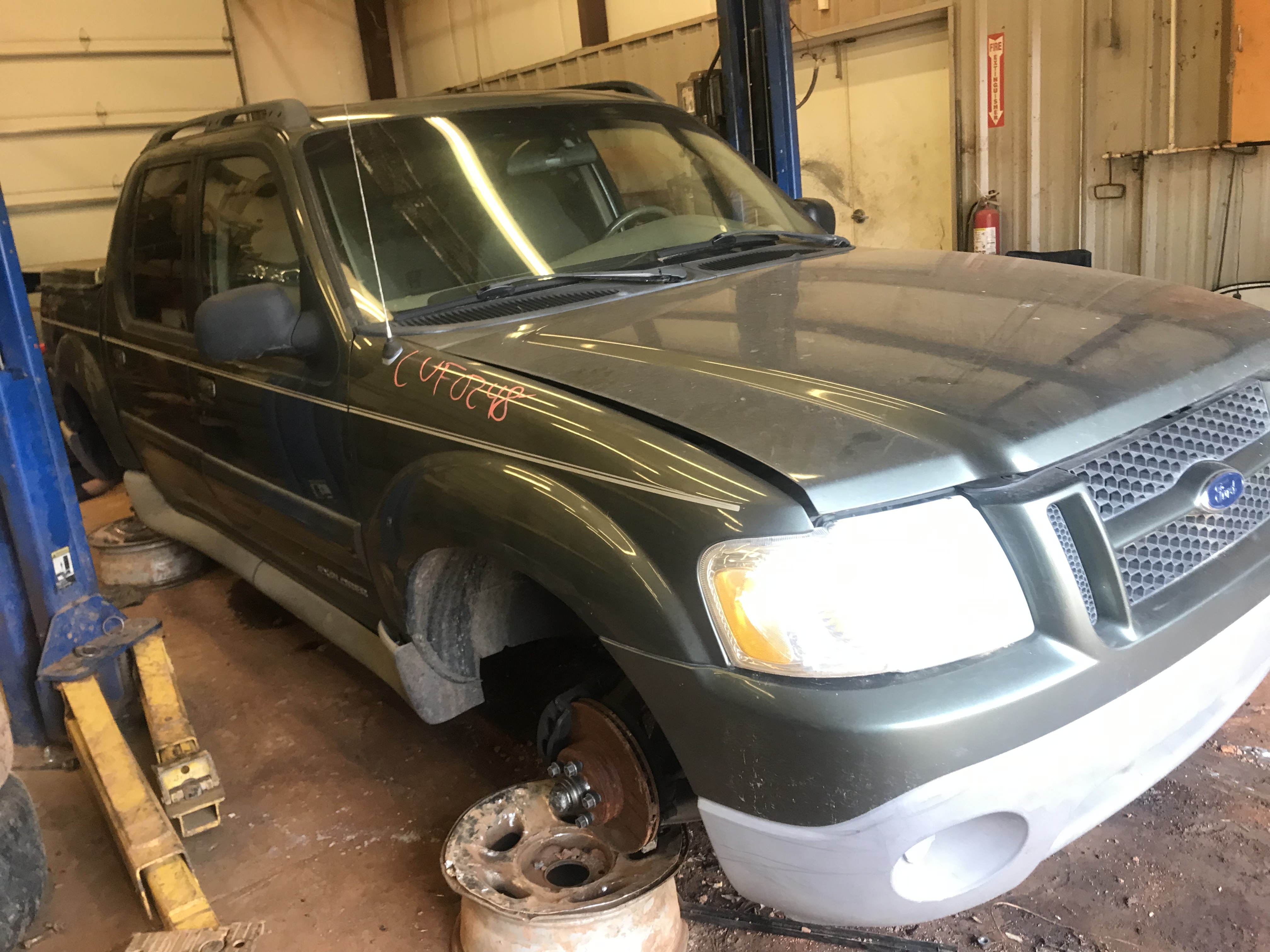 2002 FORD Explorer Sport Trac