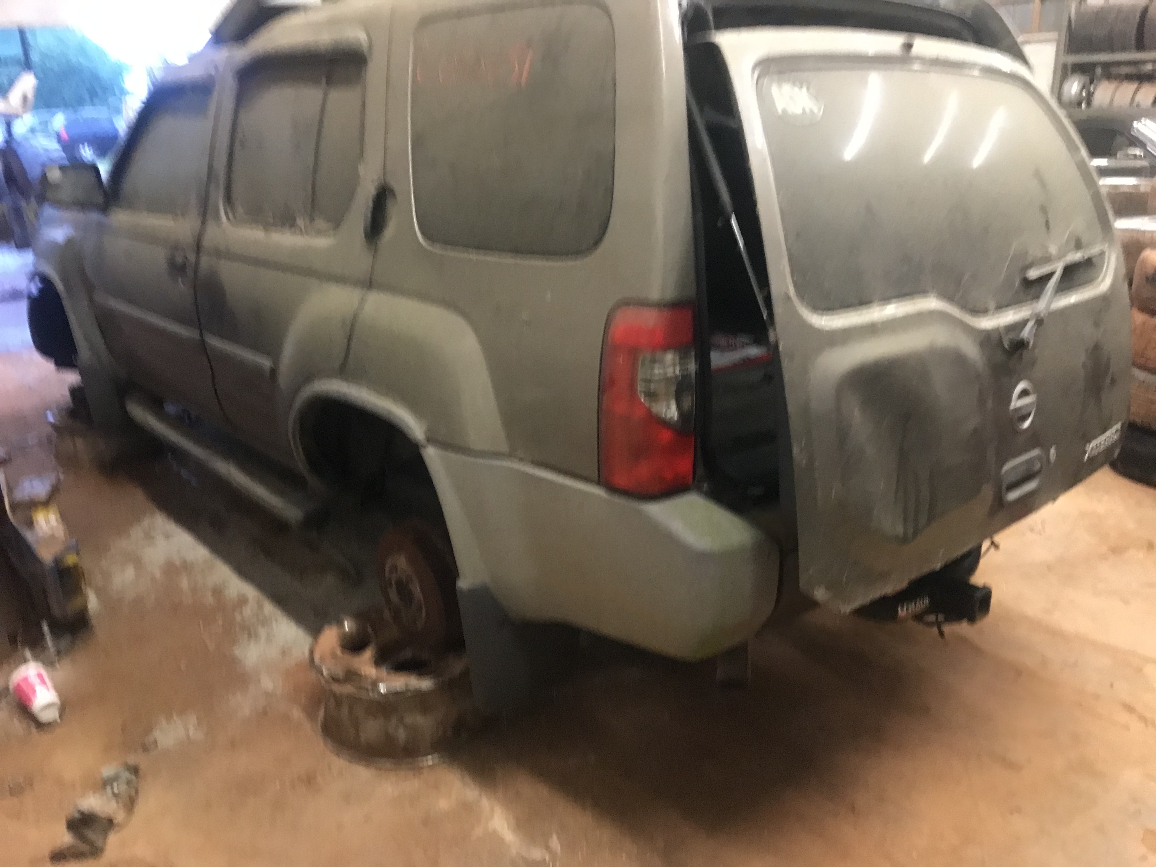 2004 NISSAN Xterra