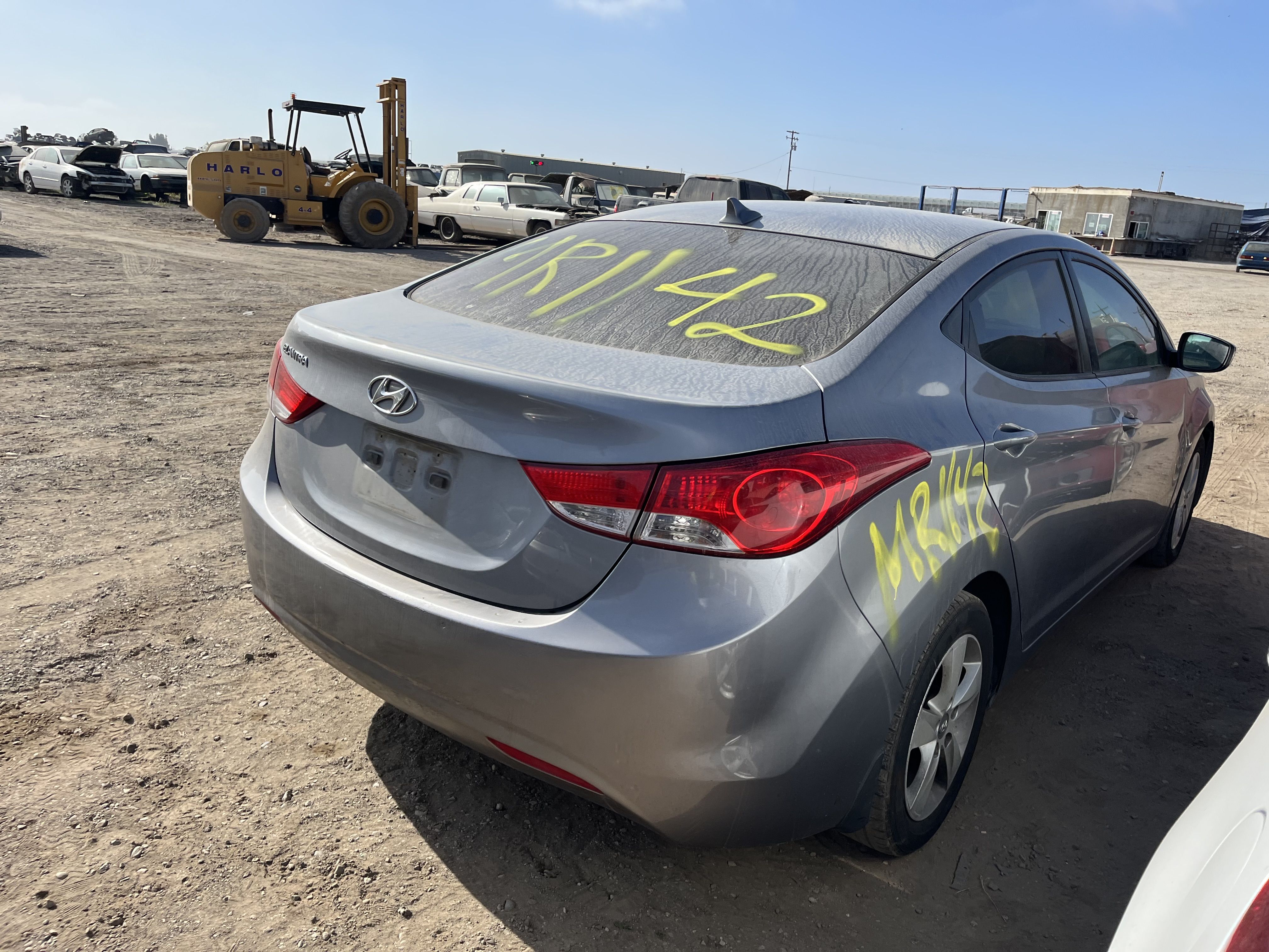 2013 HYUNDAI Elantra