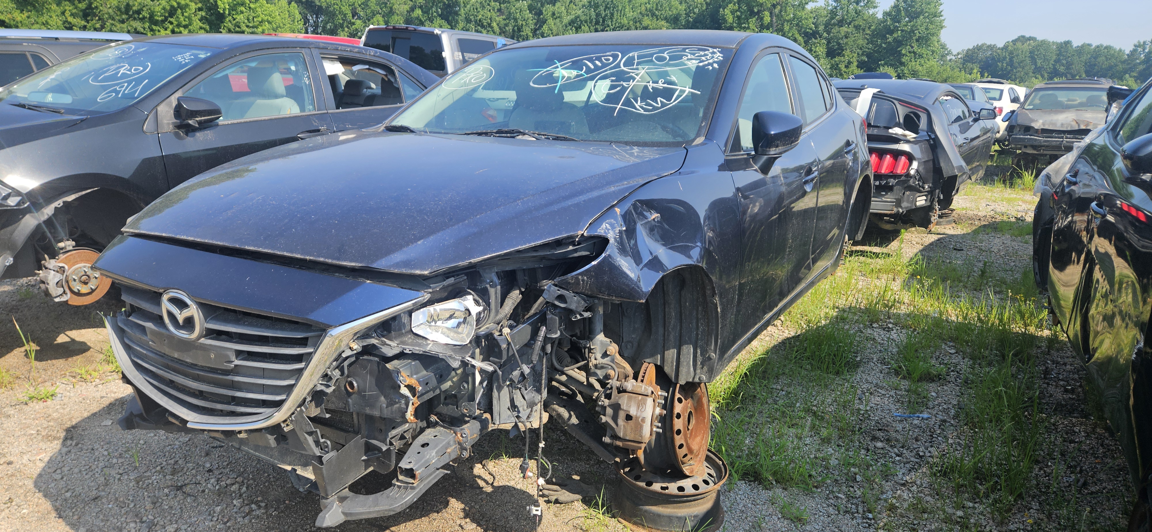 2015 MAZDA Mazda3