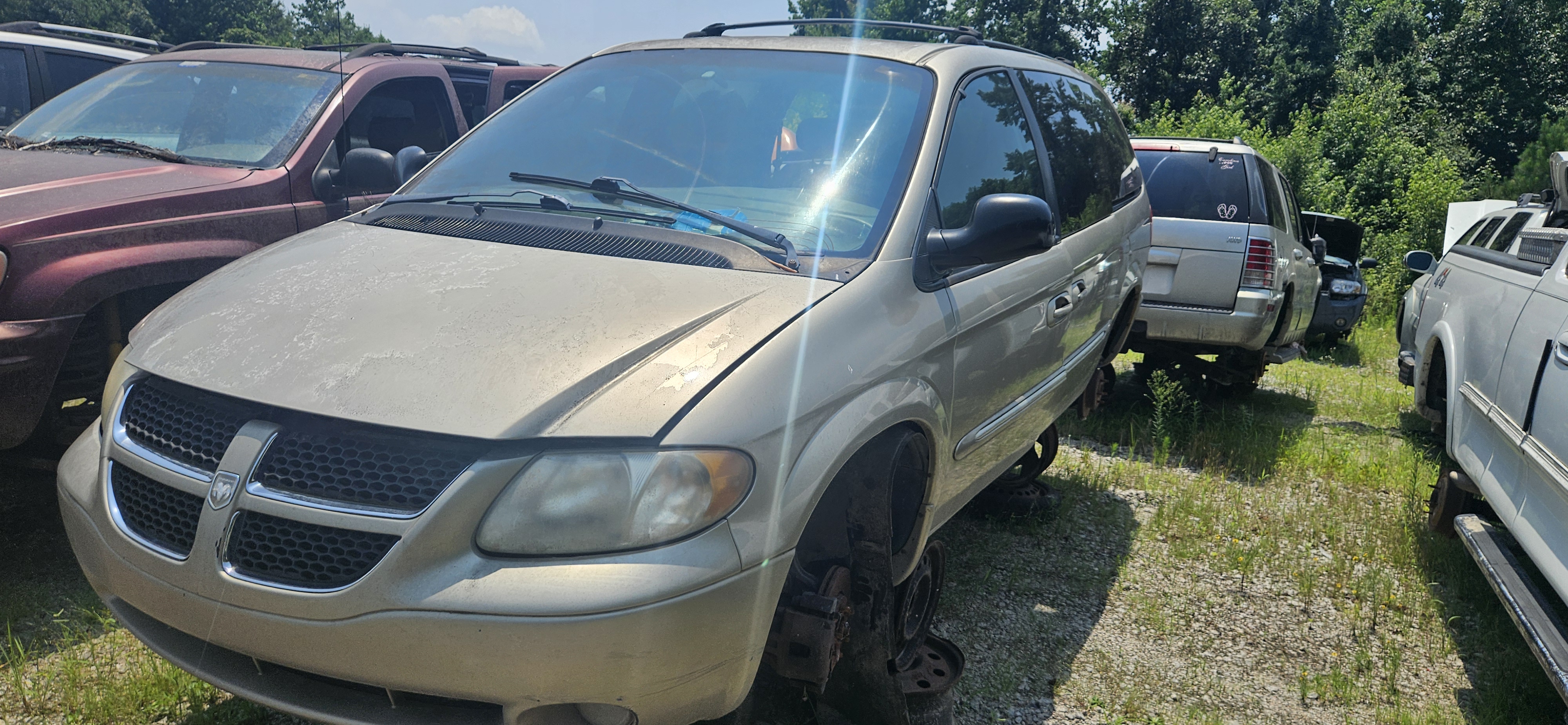 2002 DODGE Grand Caravan