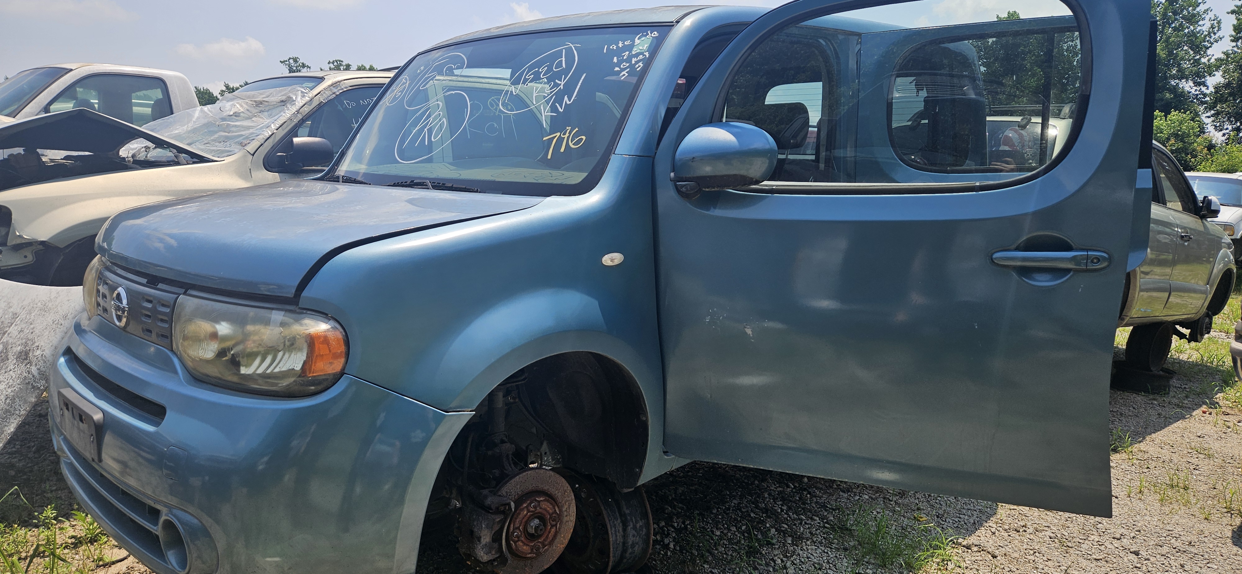 2009 NISSAN Cube