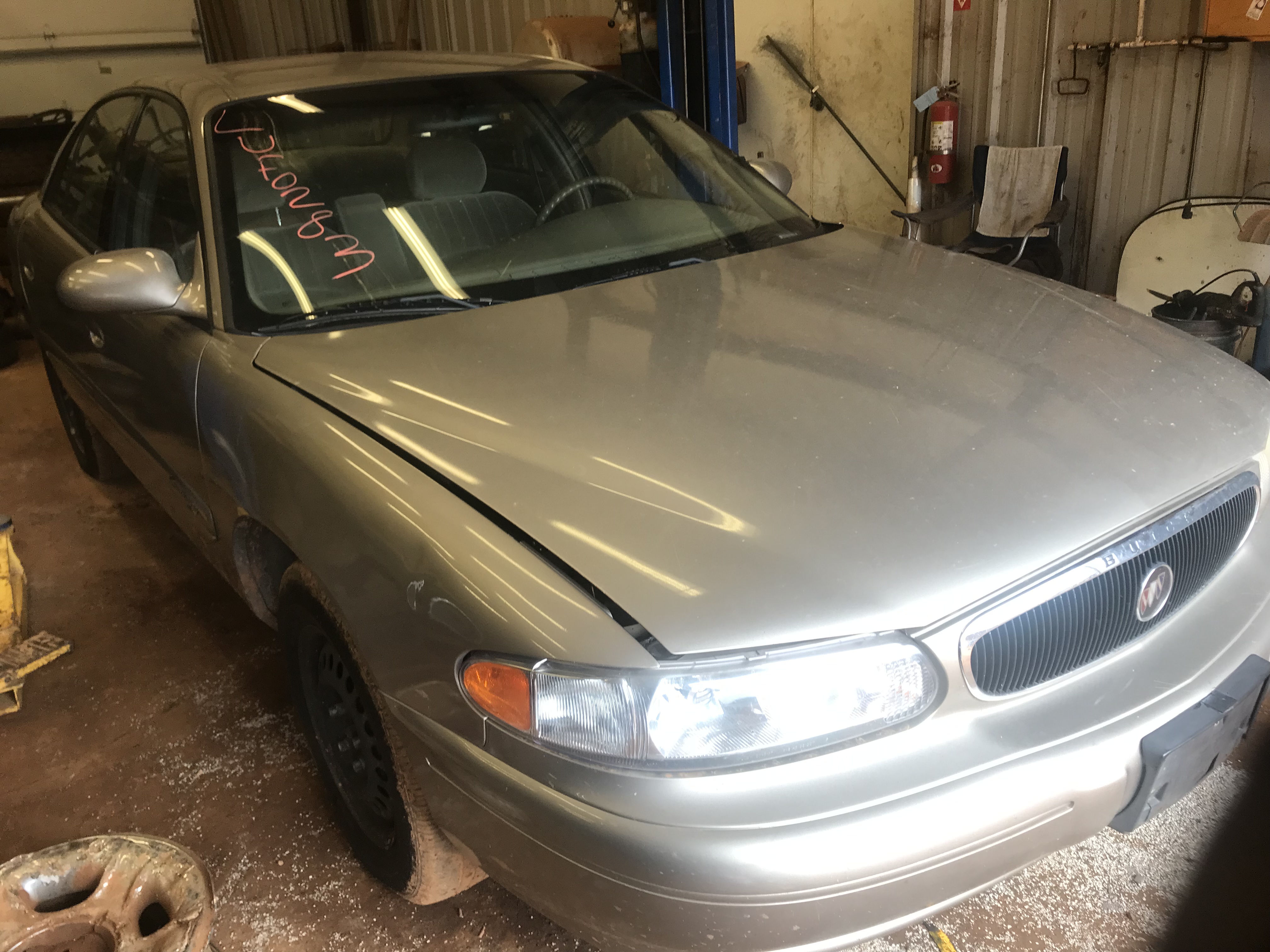 2002 BUICK Century