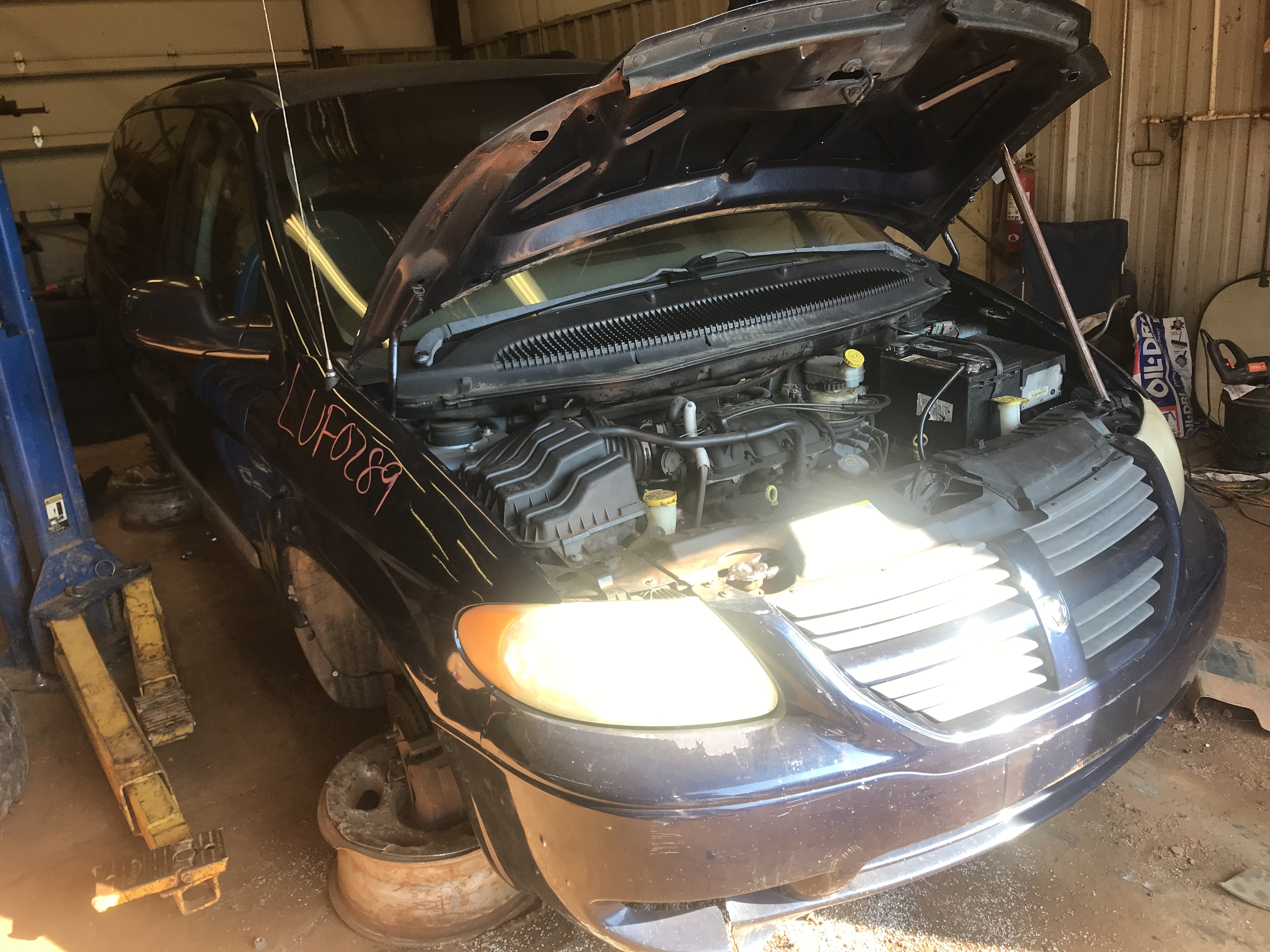 2005 DODGE Caravan/Grand Caravan