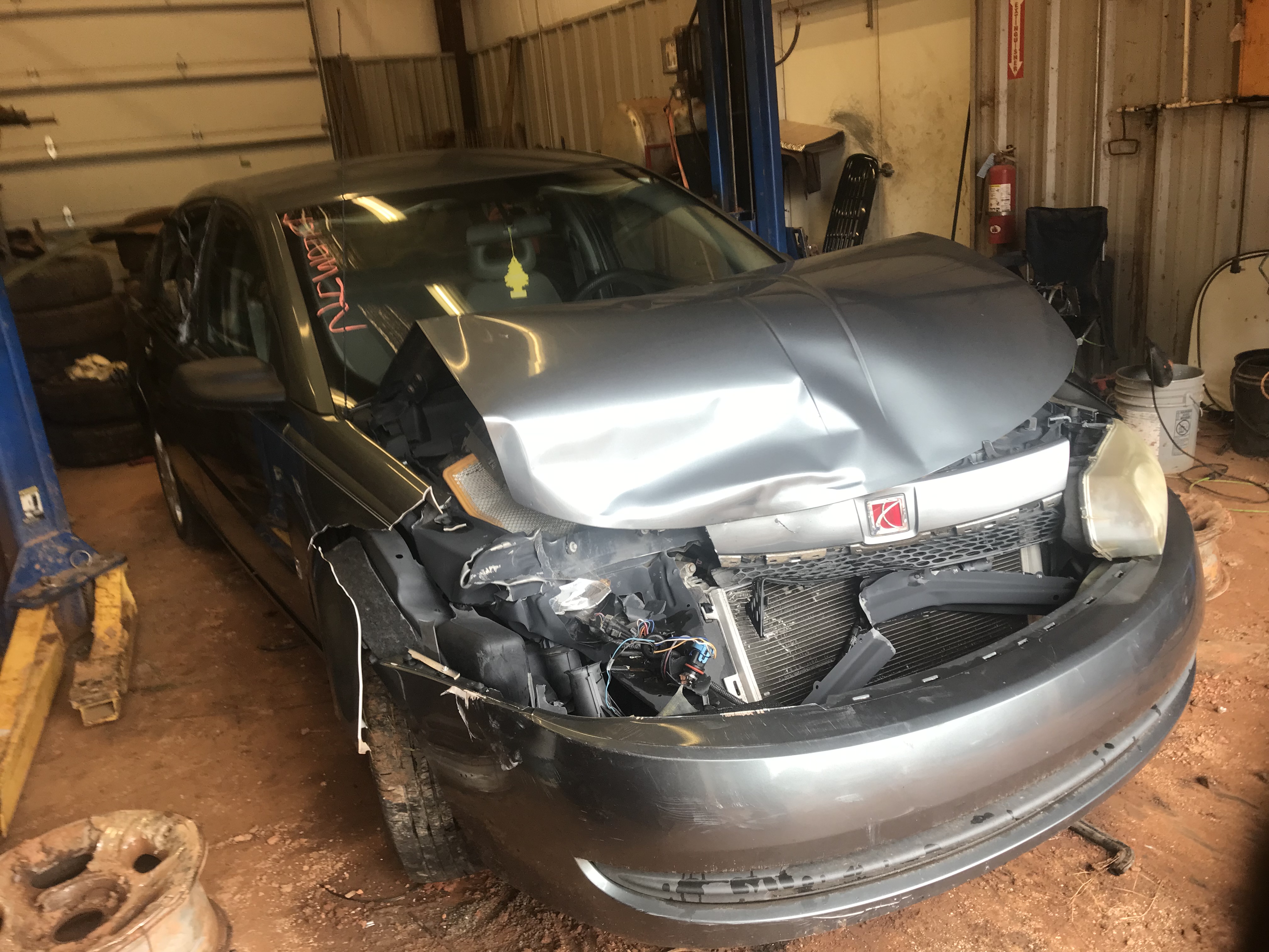 2004 SATURN Ion