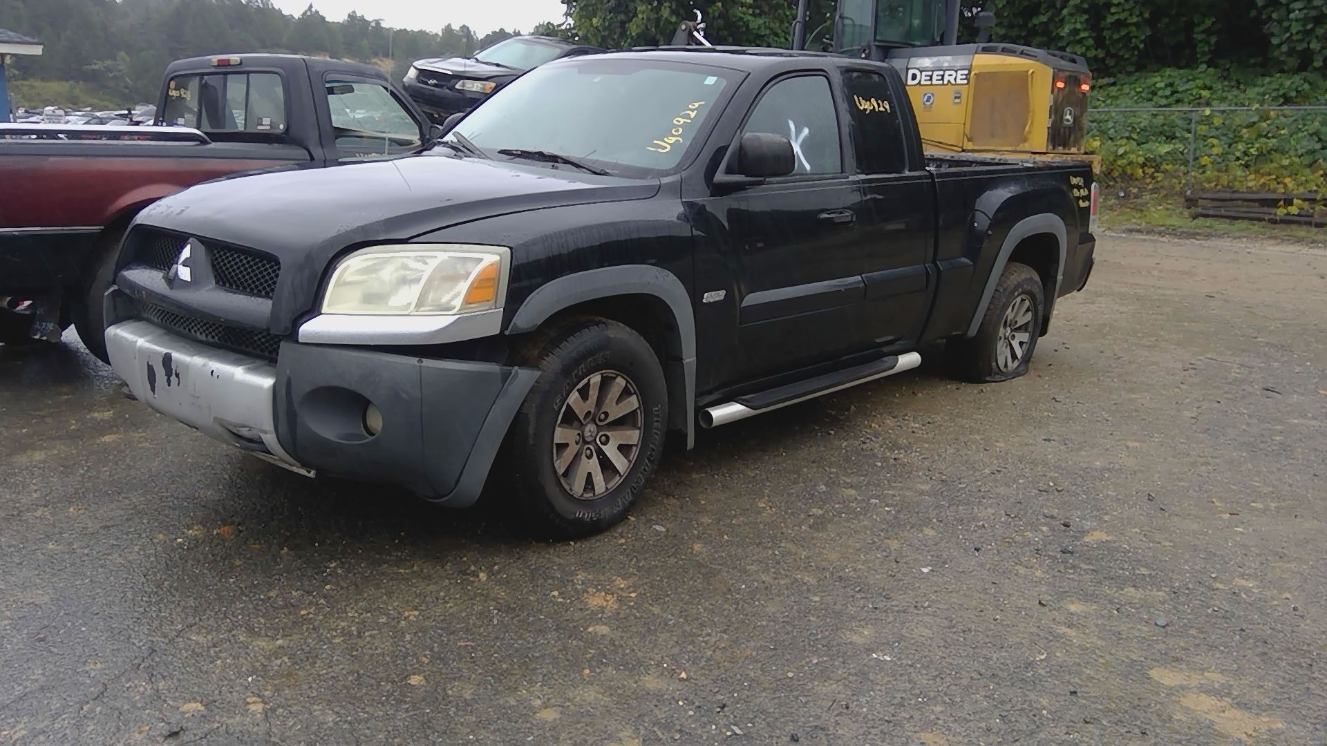 2006 MITSUBISHI Raider
