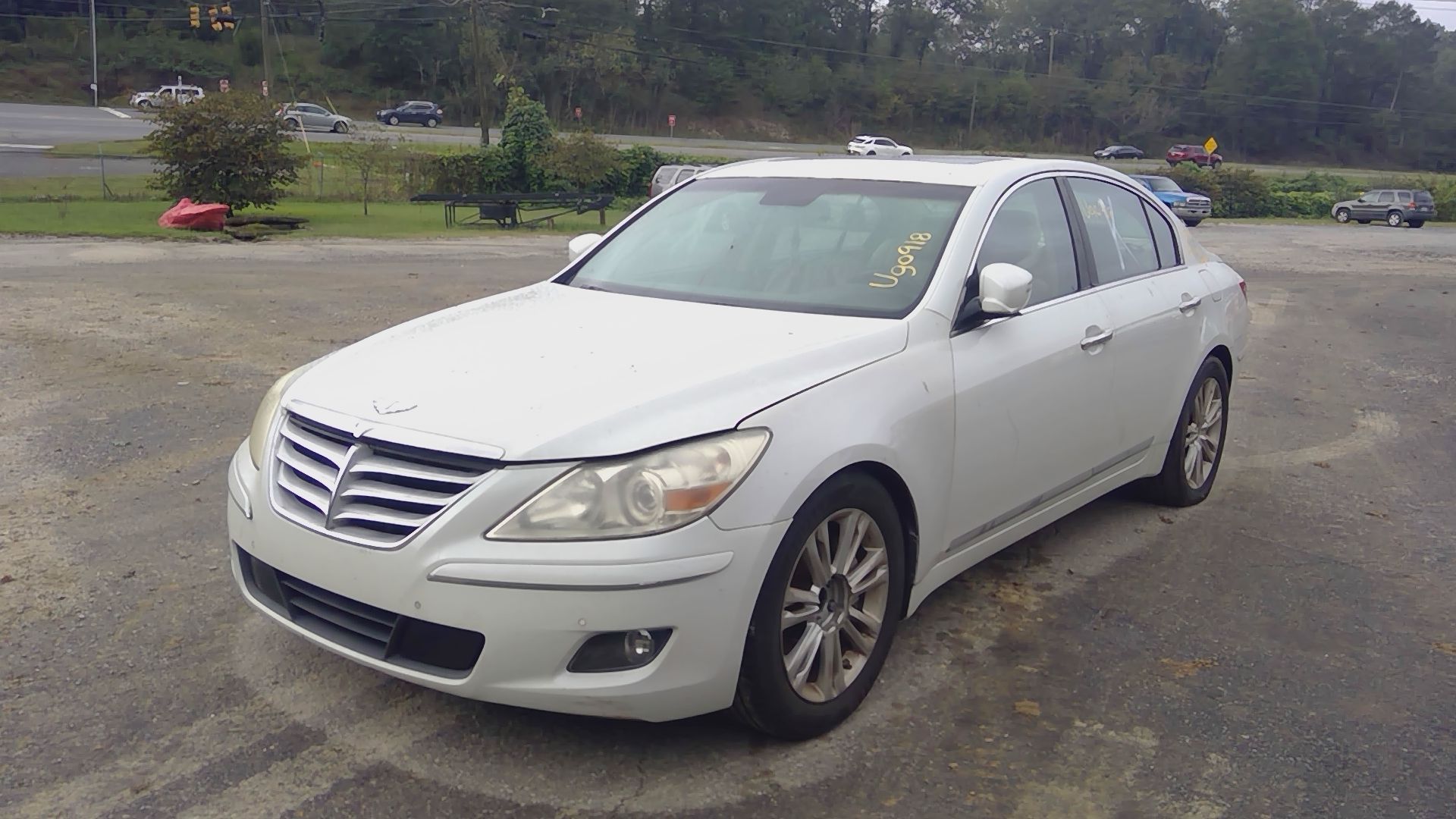 2010 HYUNDAI Genesis