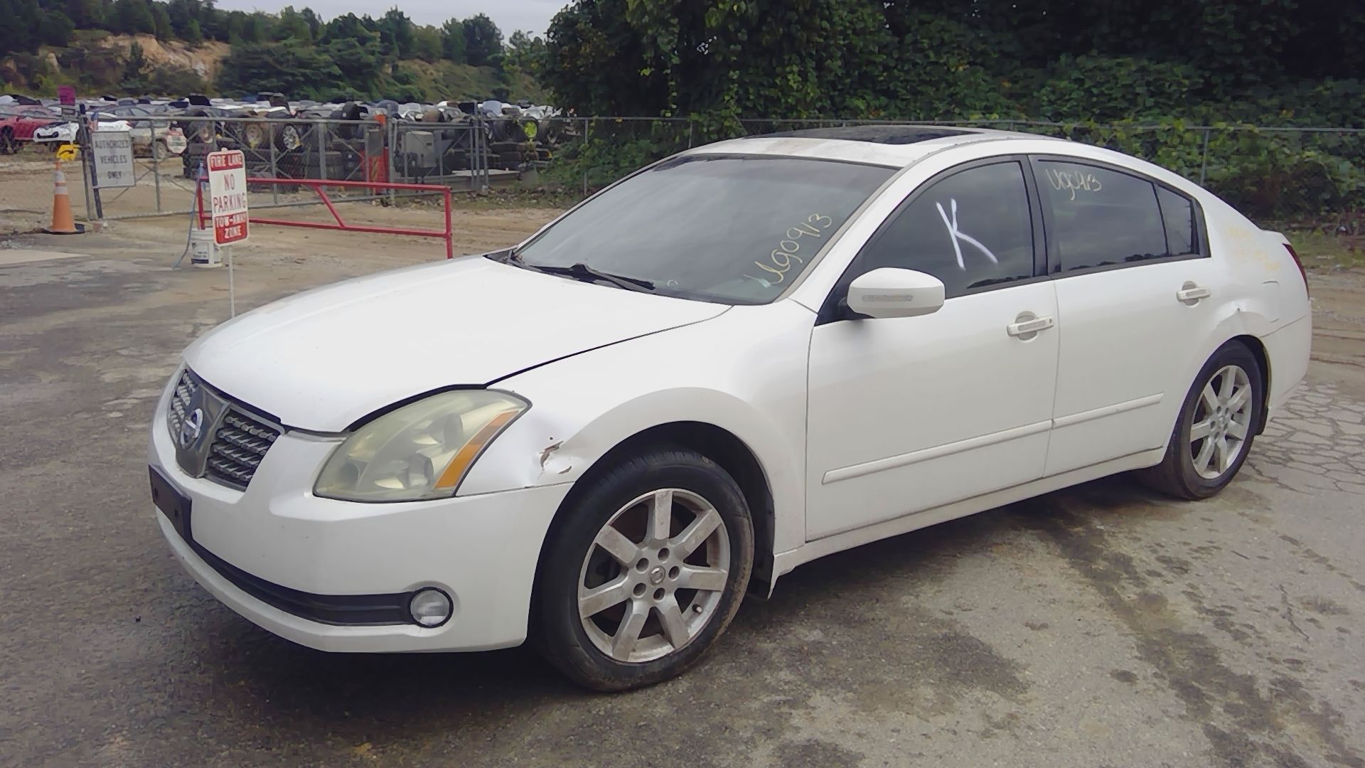 2005 NISSAN Maxima