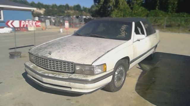1996 CADILLAC Deville