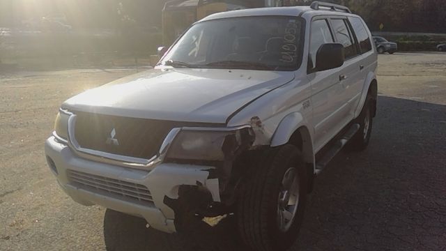 2004 MITSUBISHI Montero Sport