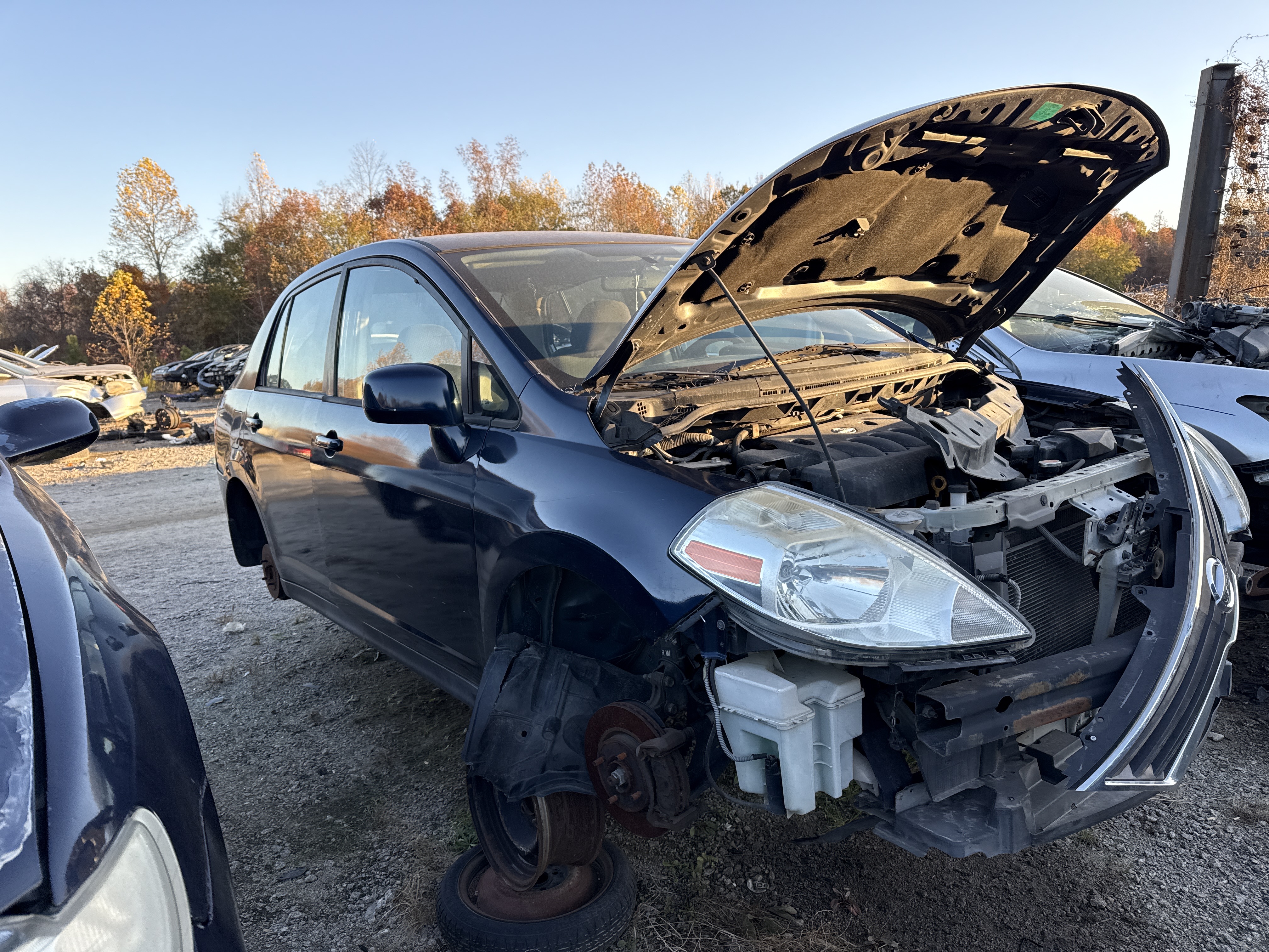 2011 NISSAN Versa
