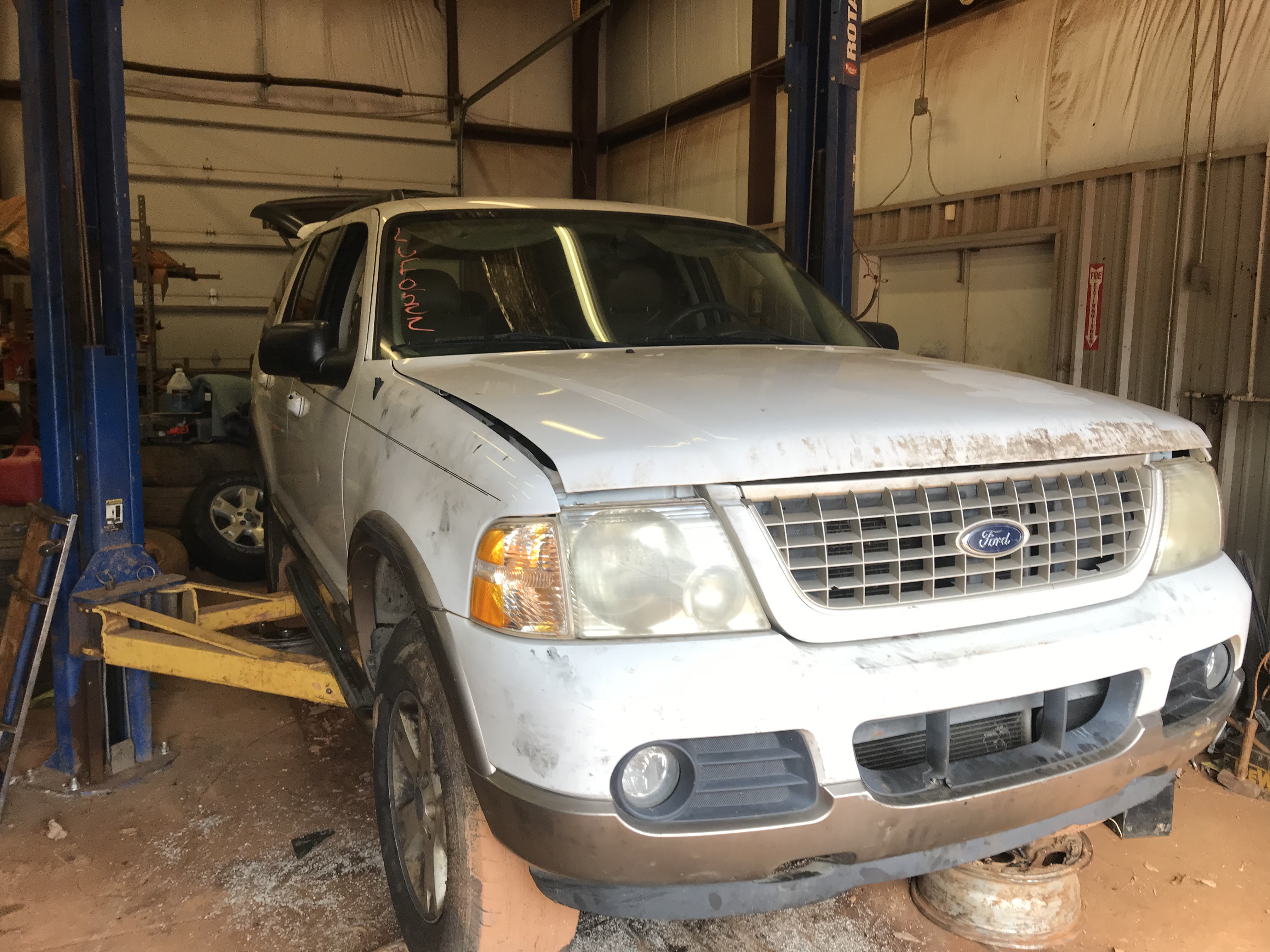 2003 FORD Explorer