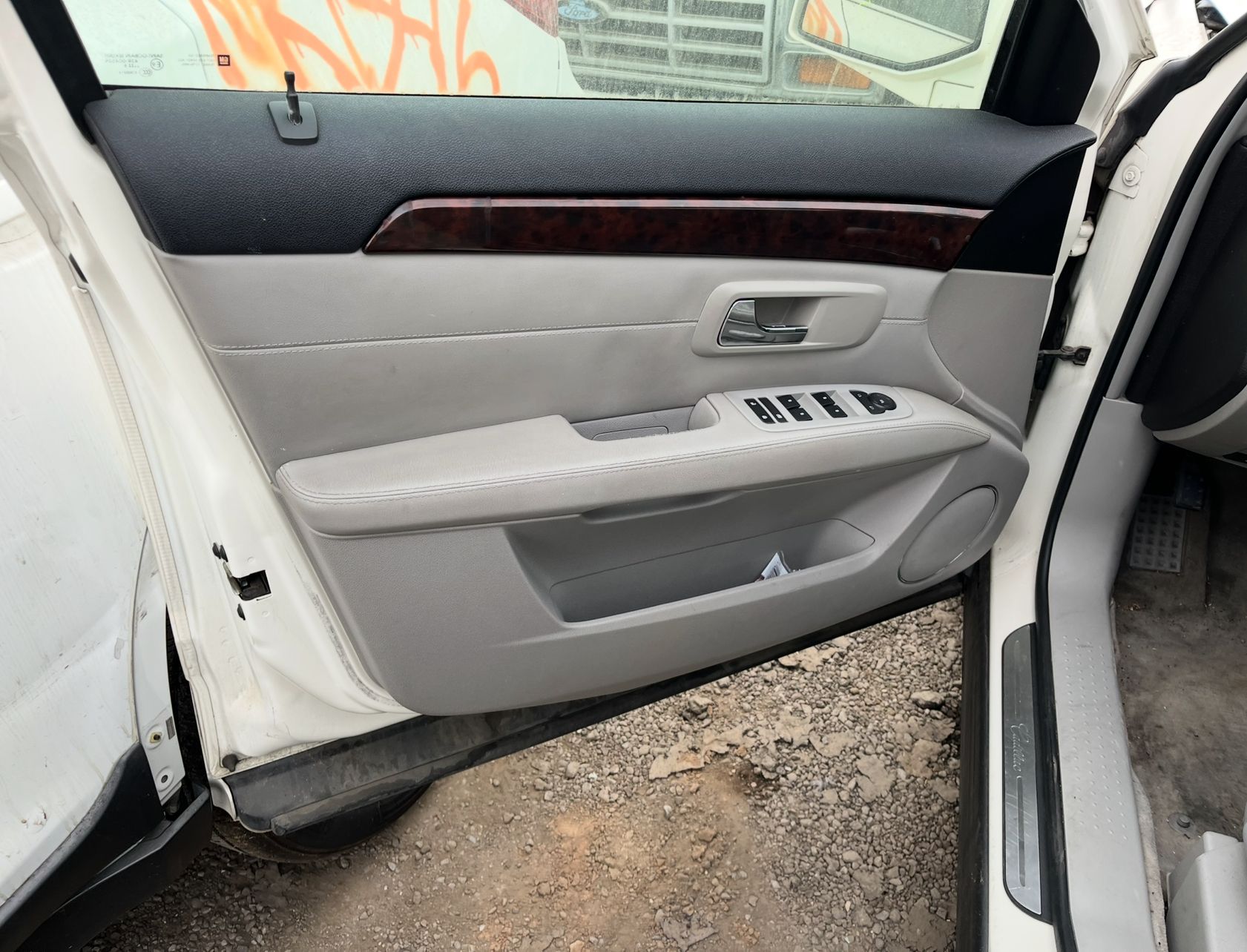 2009 CADILLAC Srx
