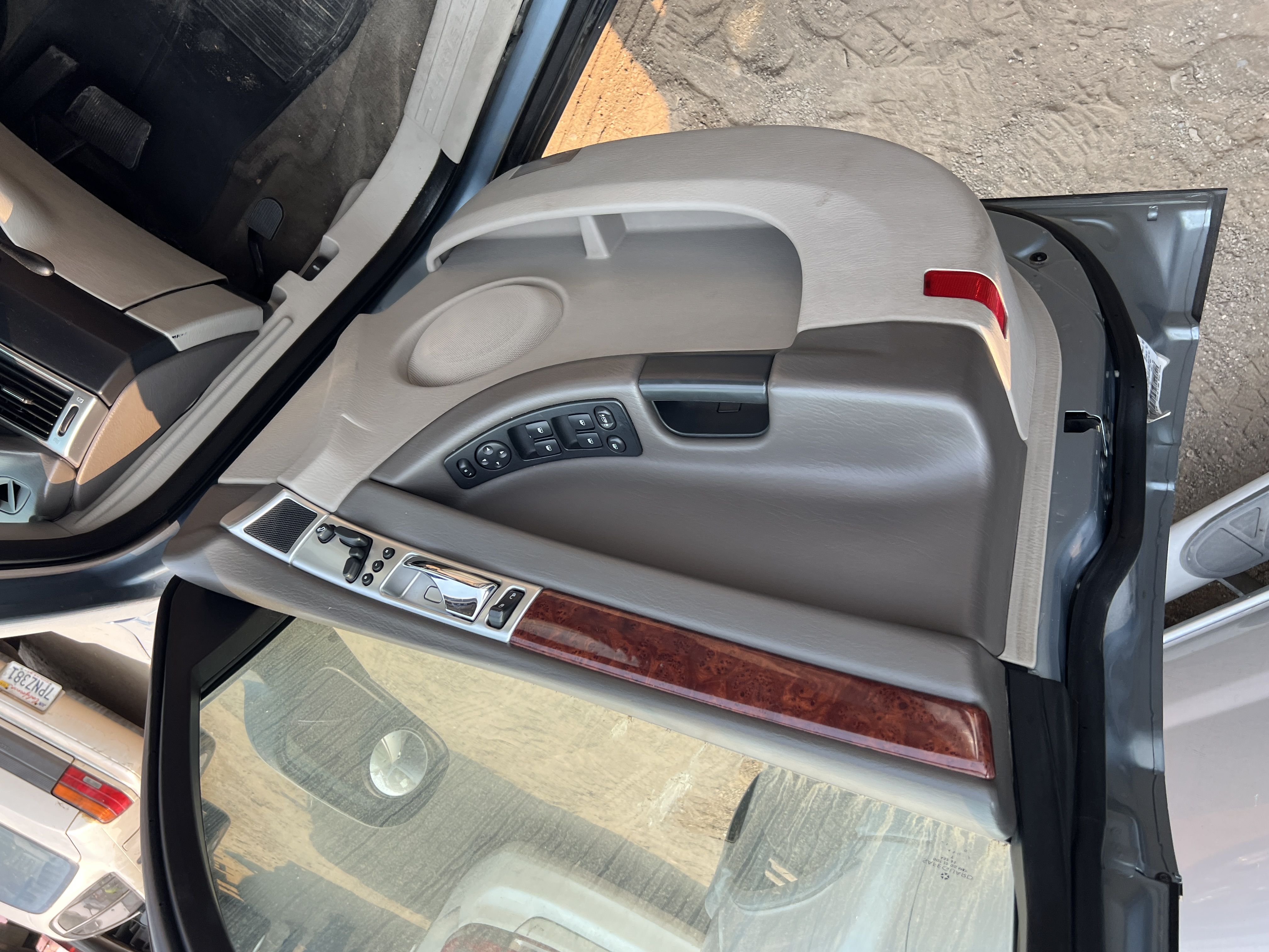 2004 CHRYSLER Pacifica