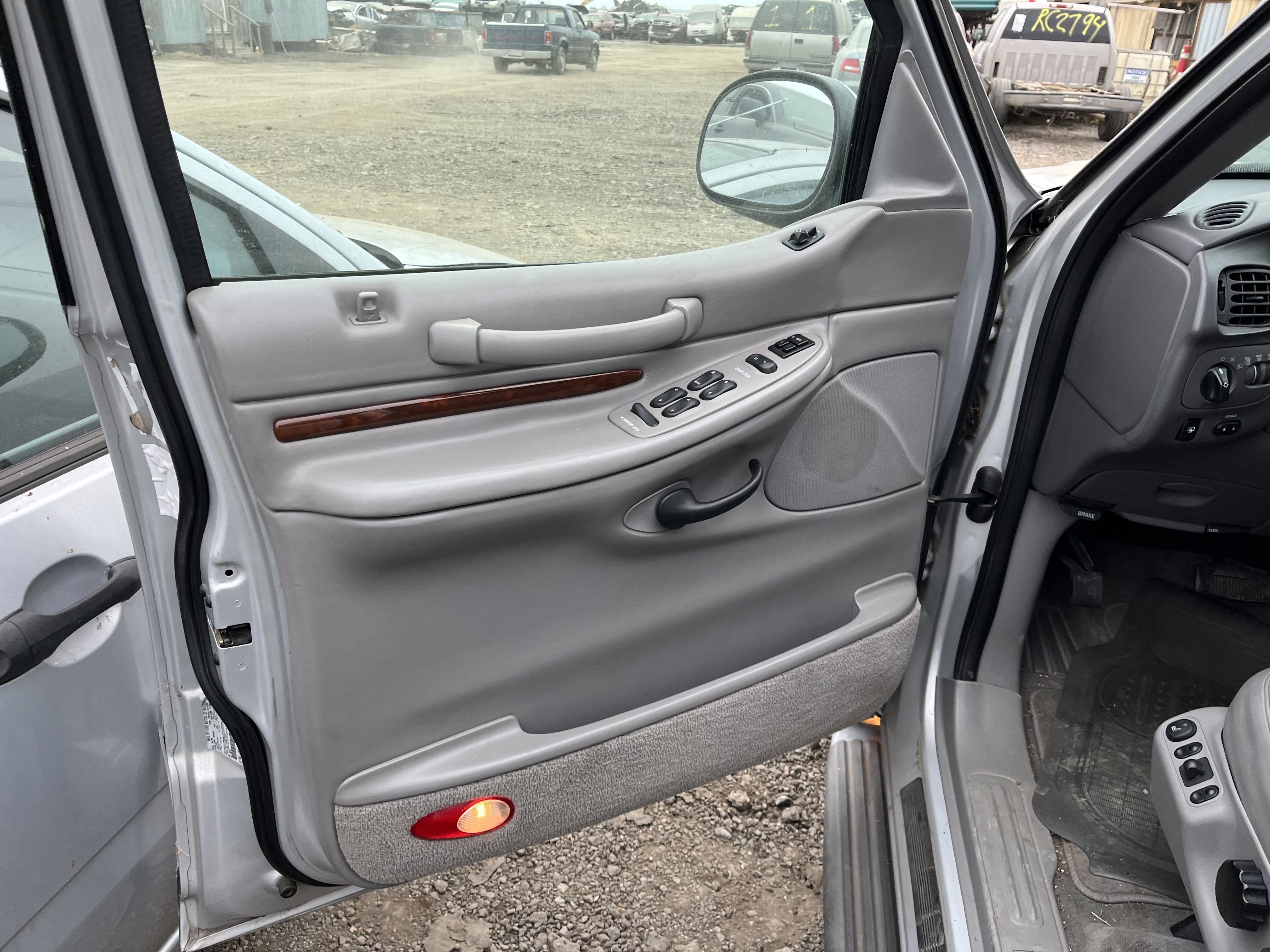 1999 LINCOLN Navigator